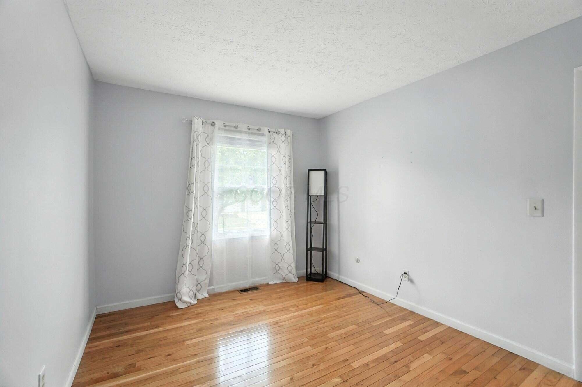 5200 Williamsburg Creek