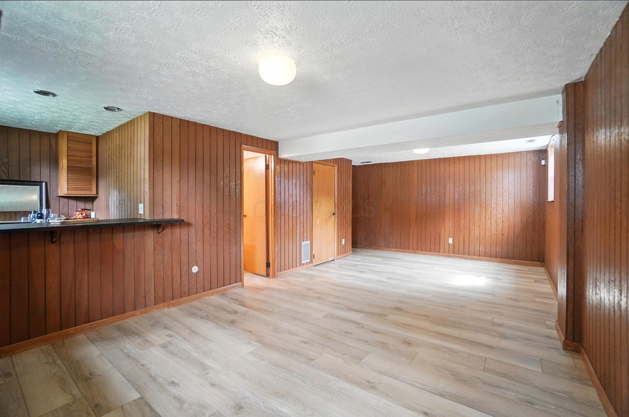 5200 Williamsburg Creek