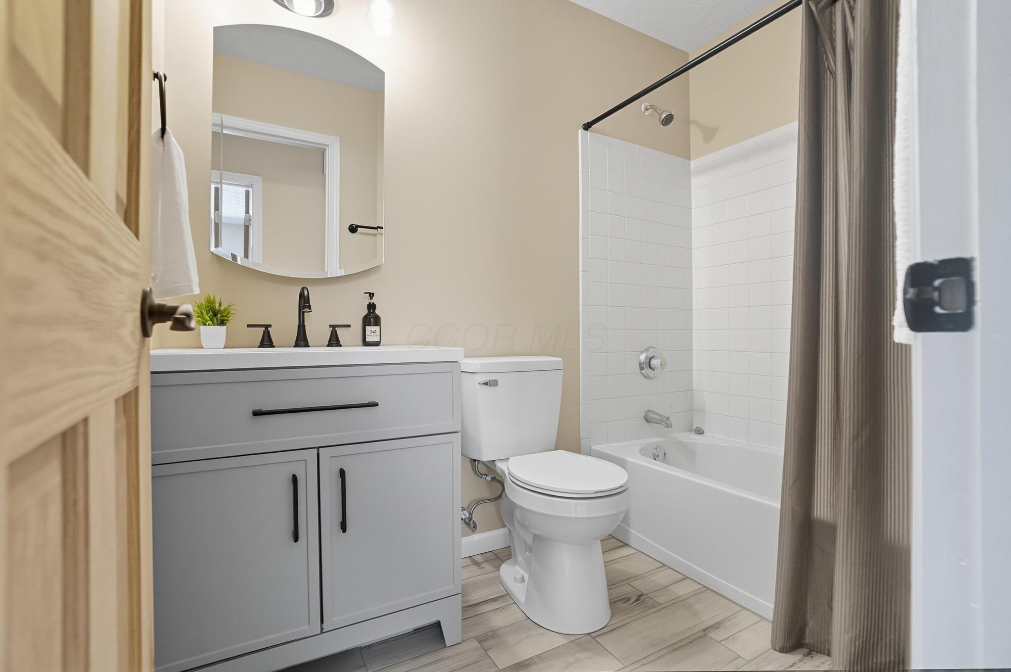 4955 Baycroft Drive, Hilliard