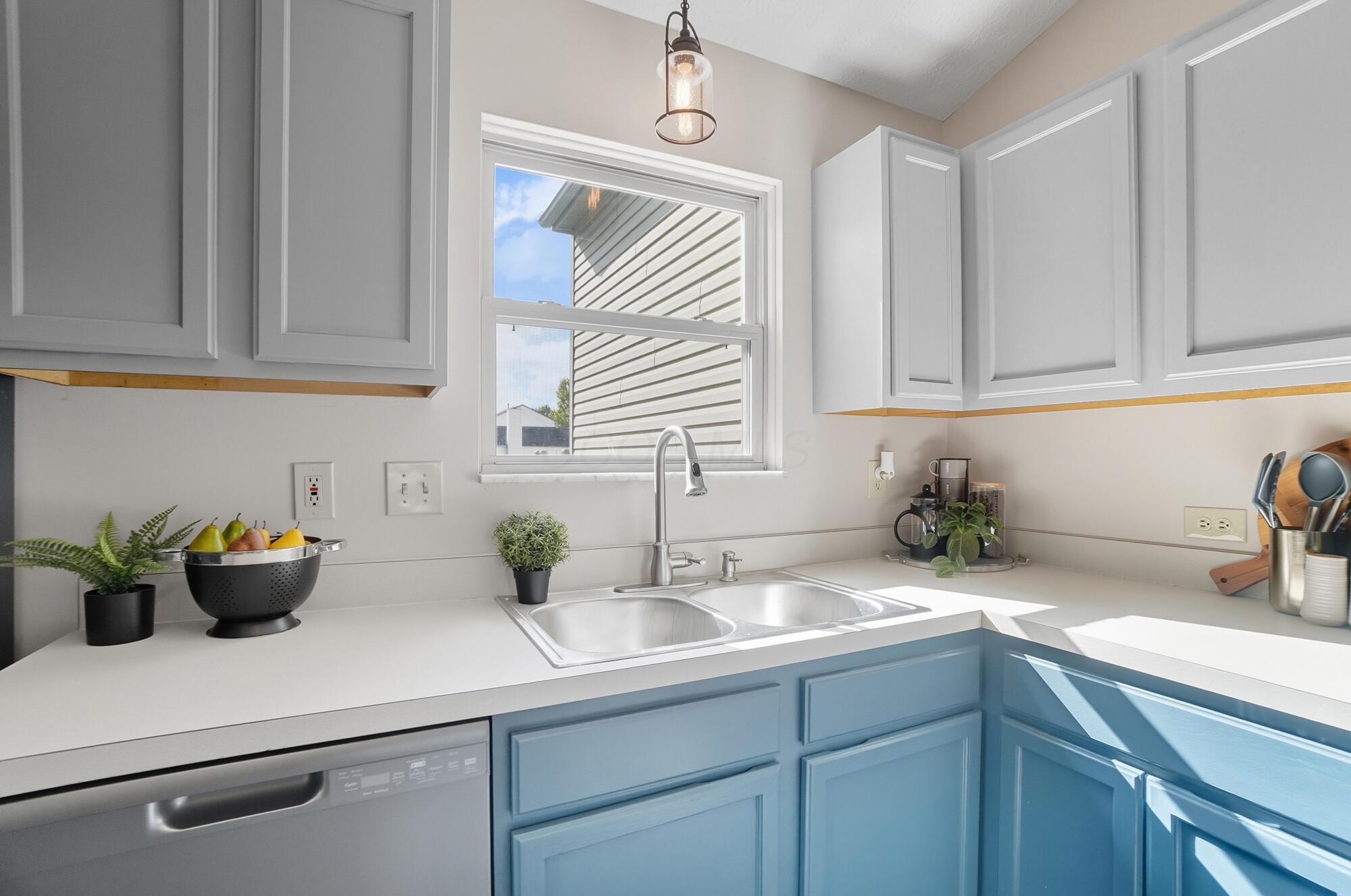 4955 Baycroft Drive, Hilliard