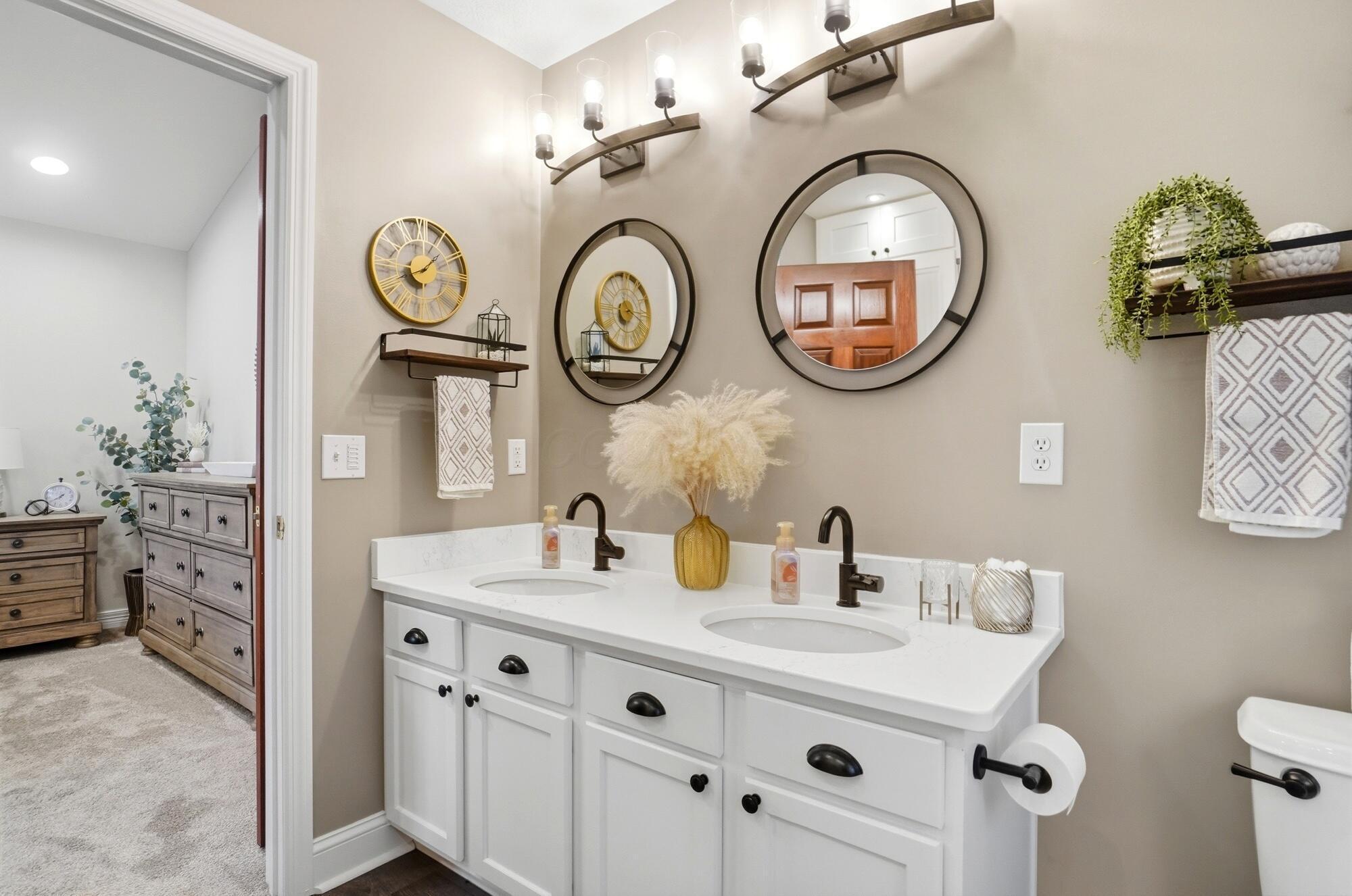 5484 Genoa Farms Boulevard, Westerville