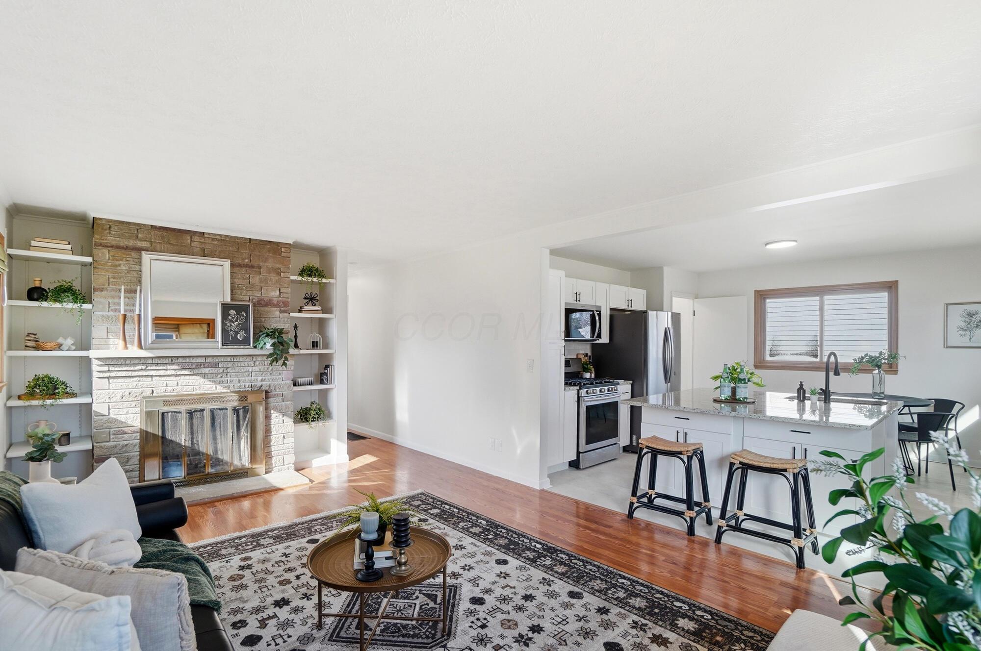 1207 Nocturne Road E