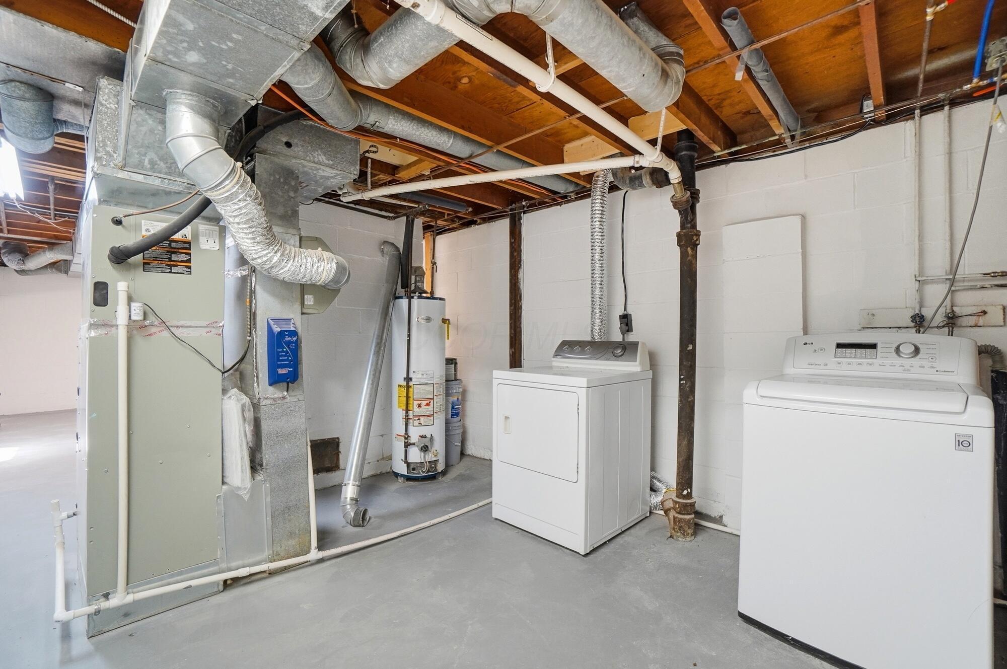 1207 Nocturne Road E