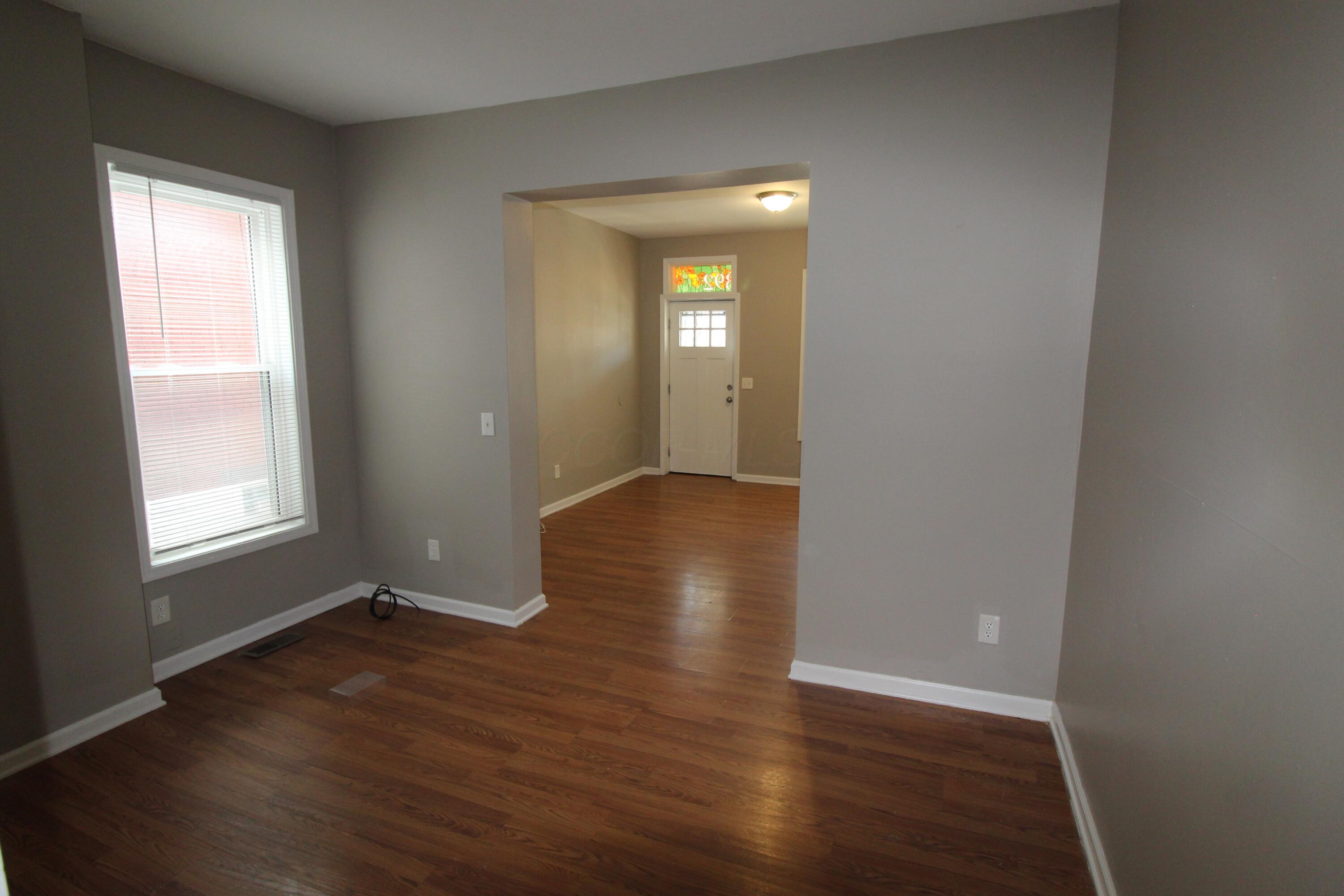 392 N Garfield Avenue