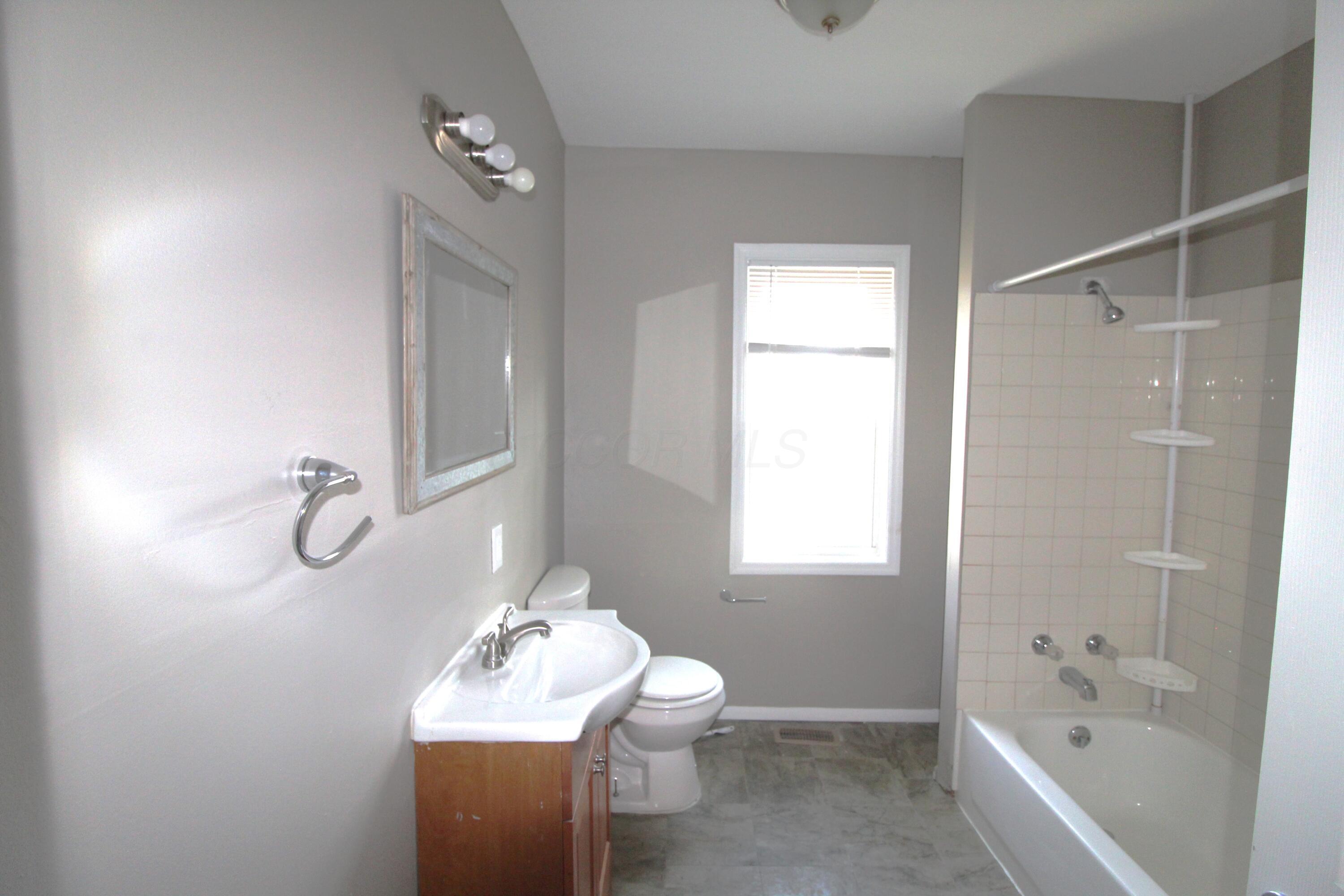 392 N Garfield Avenue