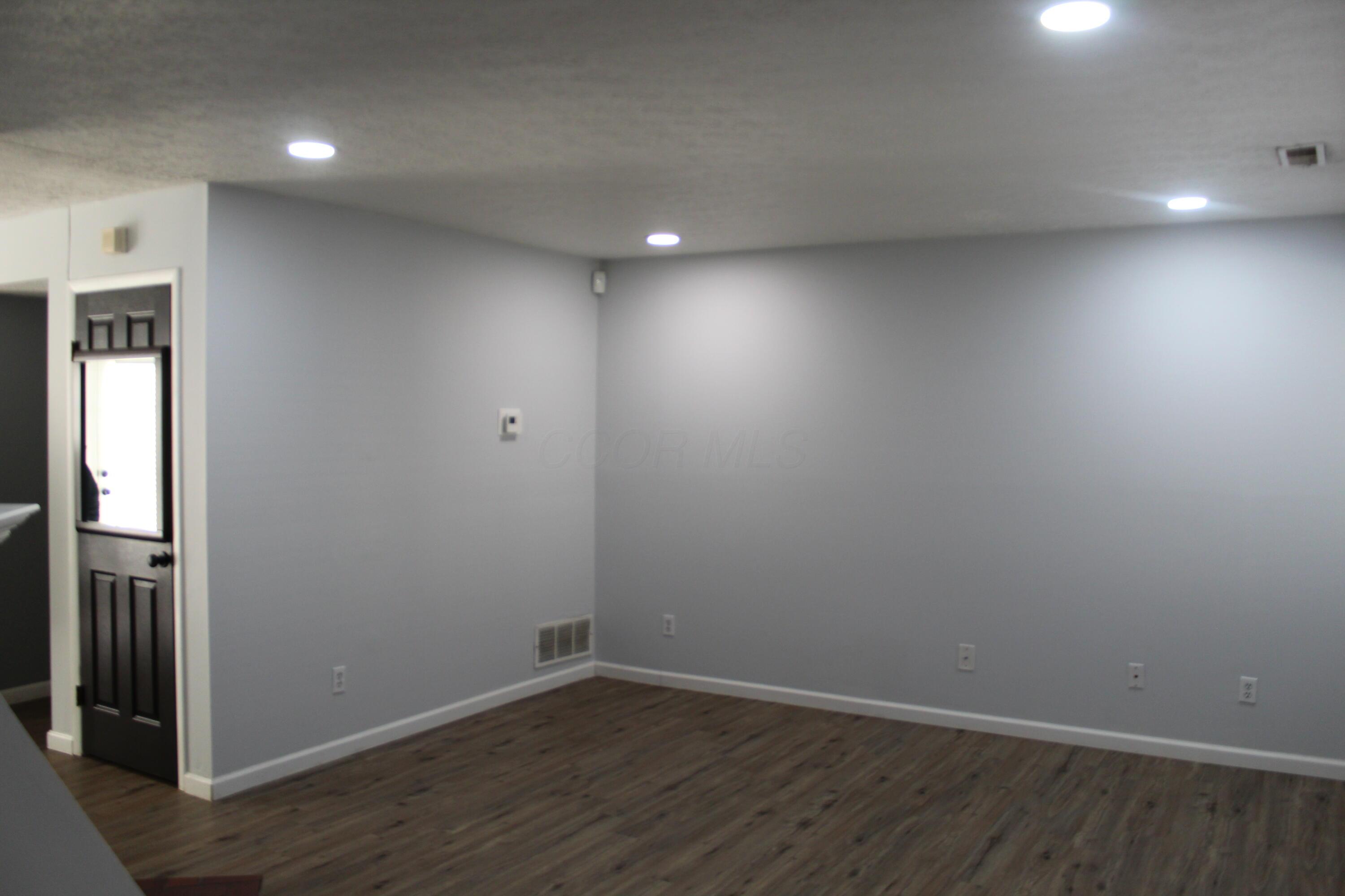 1823 Worthington Run Drive, F