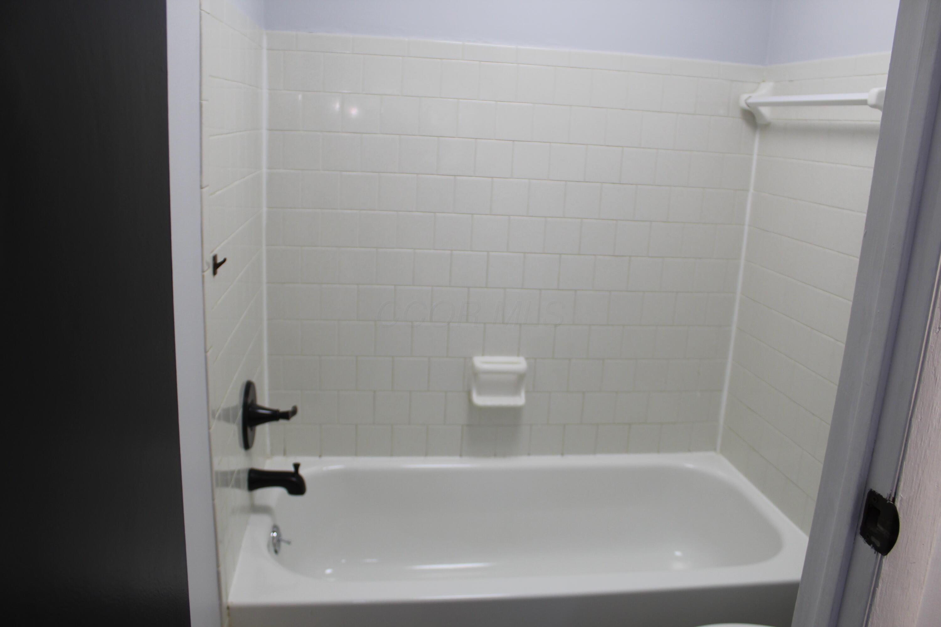 1823 Worthington Run Drive, F