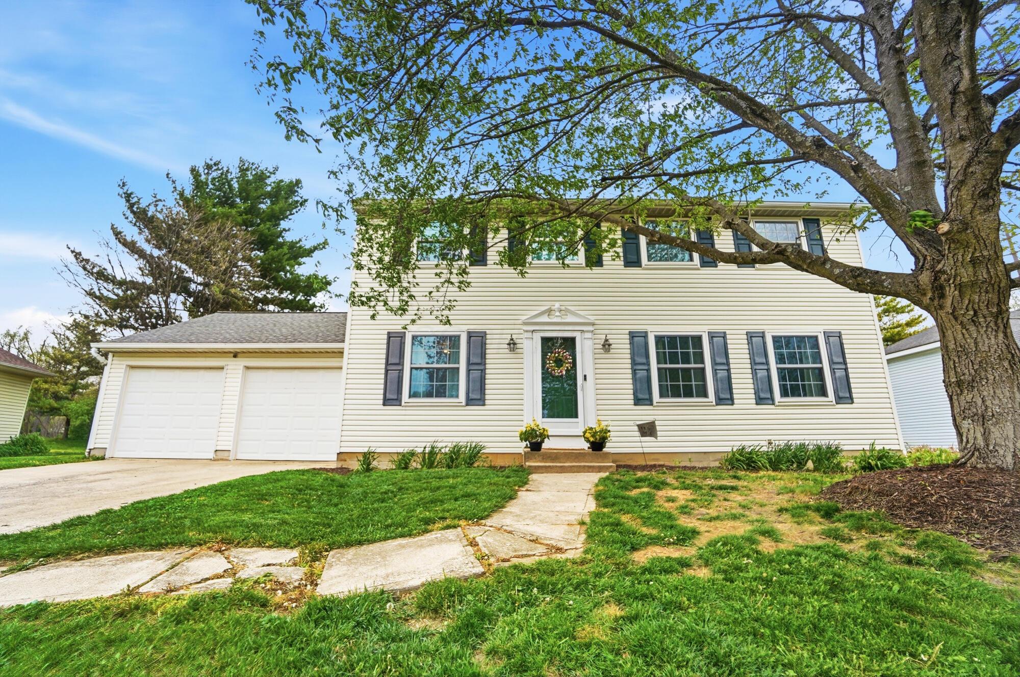 3846 Saddlebrook Court