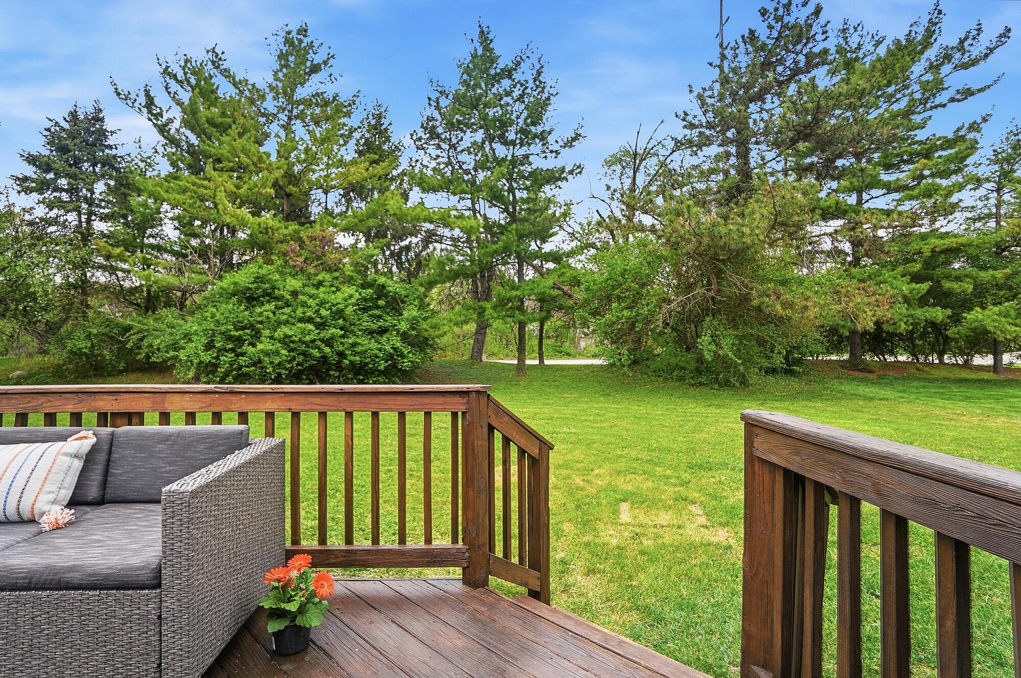 3846 Saddlebrook Court