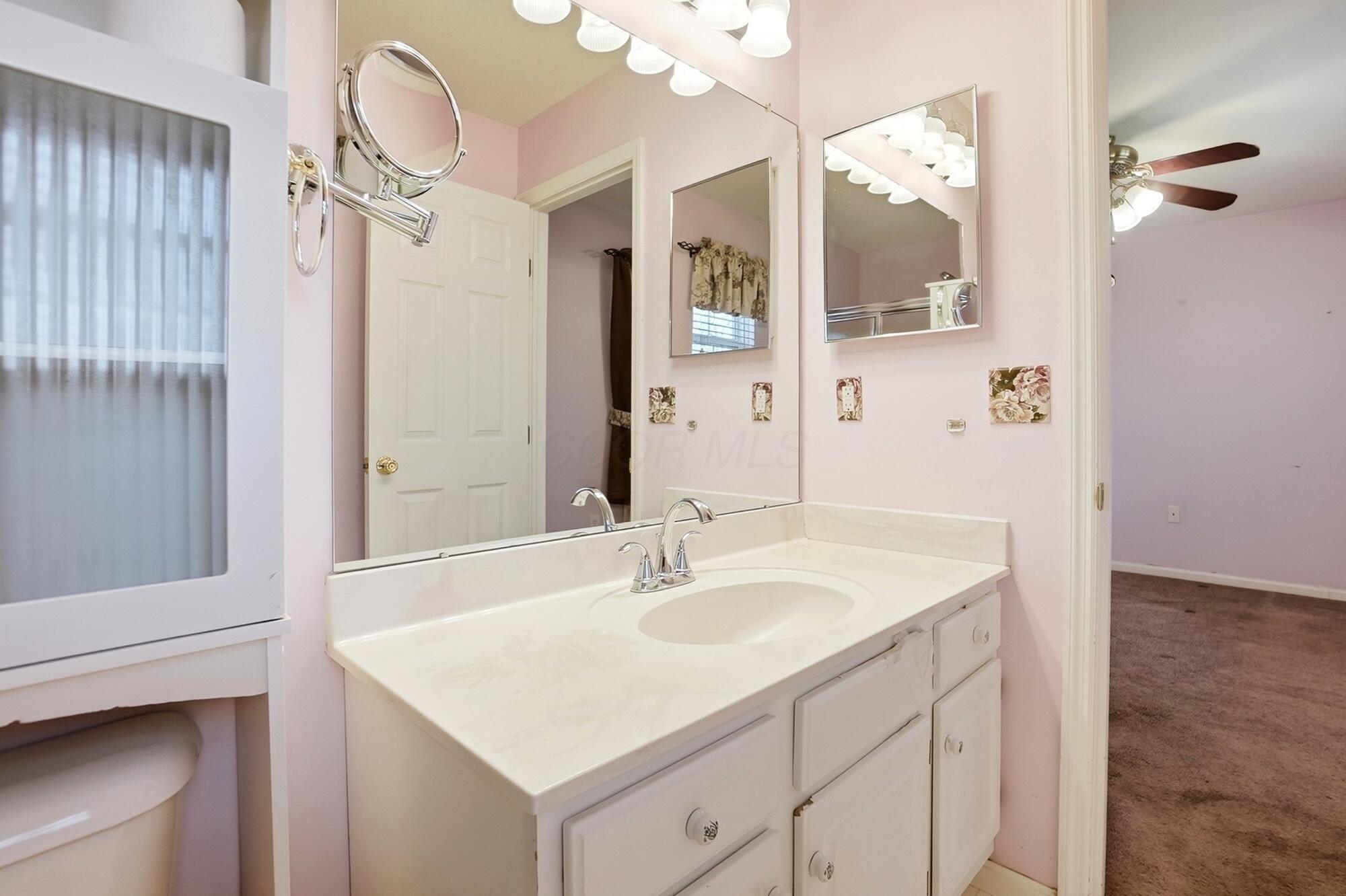 3068 Ravine Pointe Drive