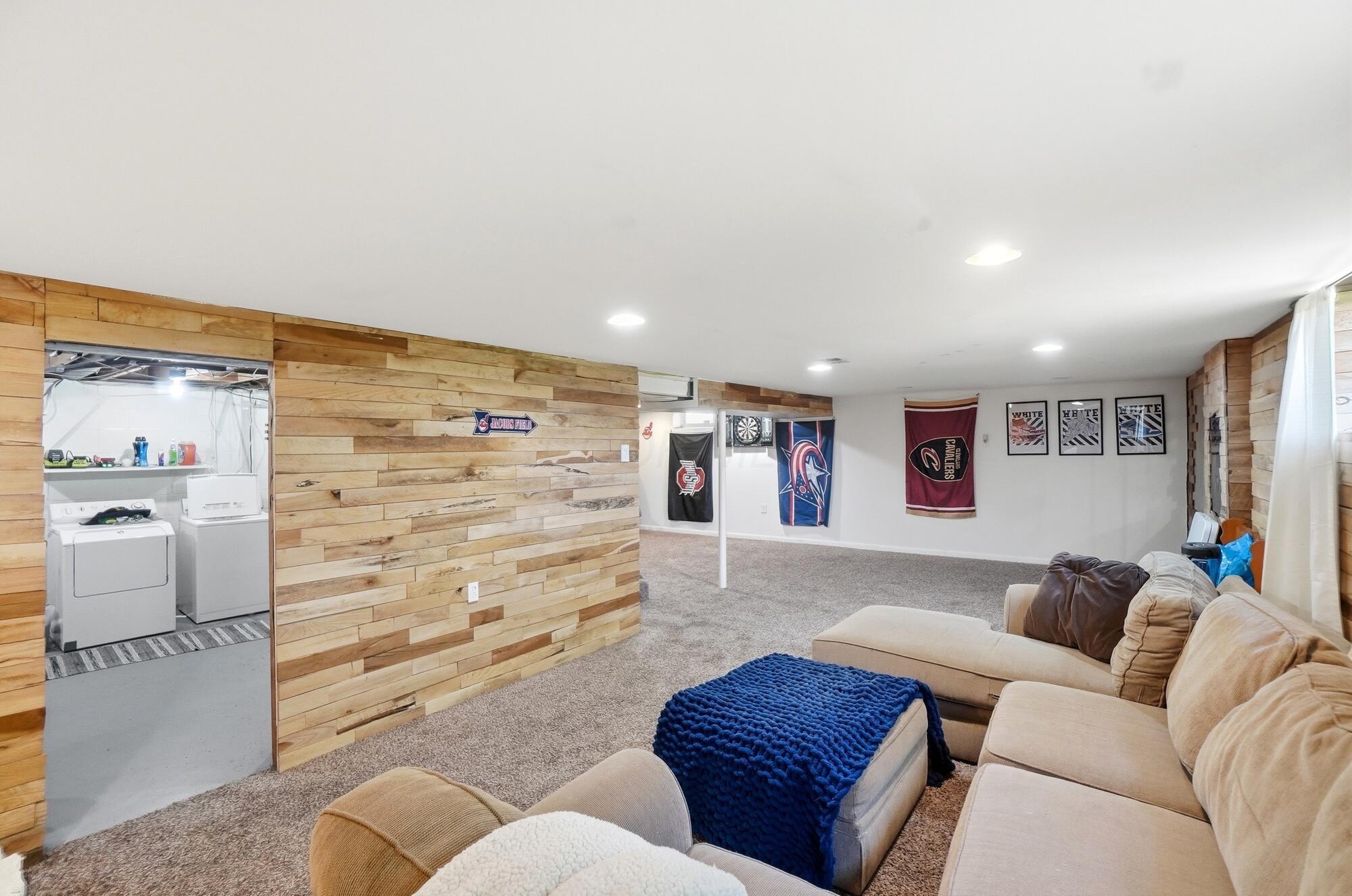 2093 Tupsfield Road