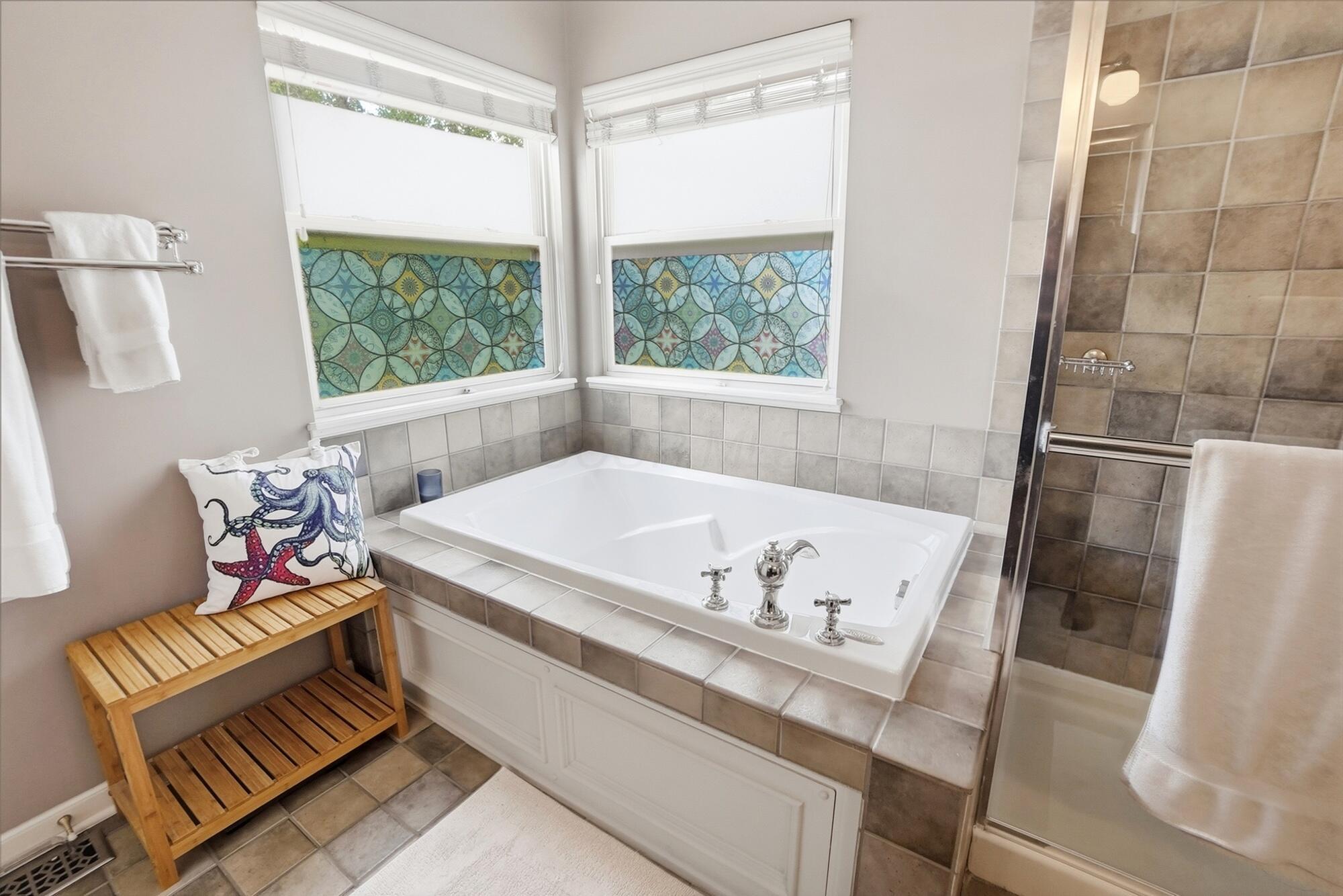 5113 Sandpiper Court