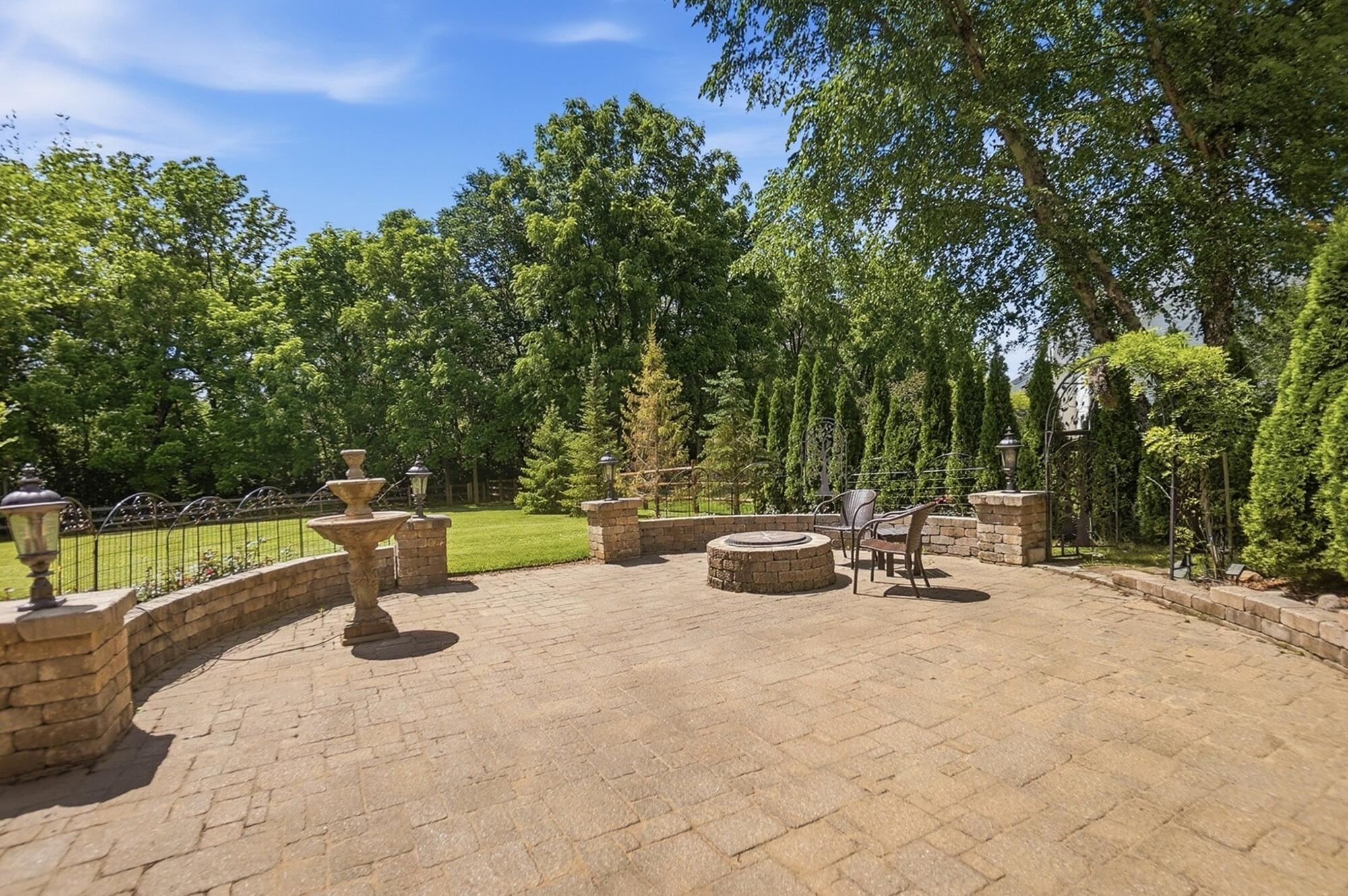 5113 Sandpiper Court