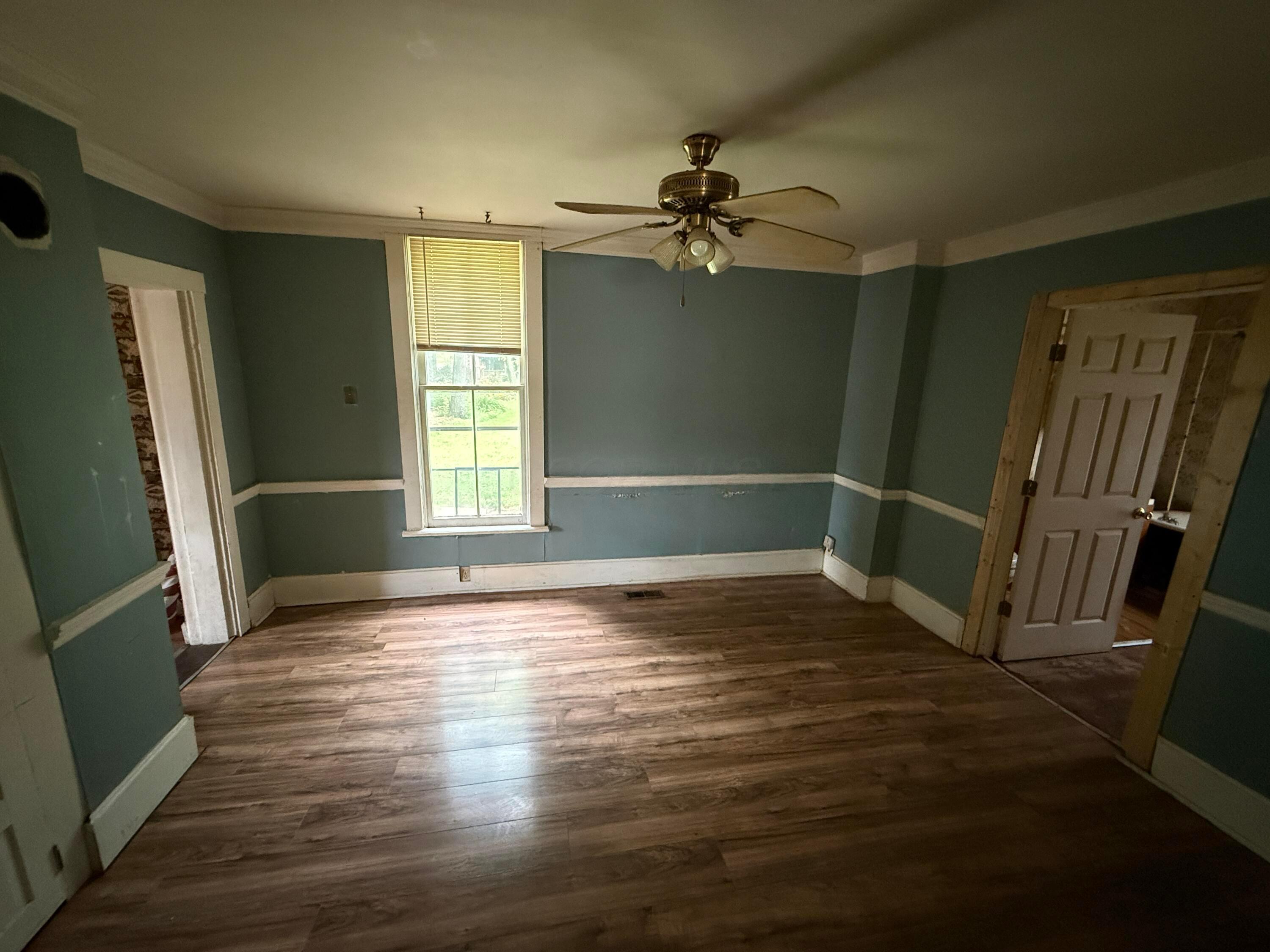 269 W Main Street