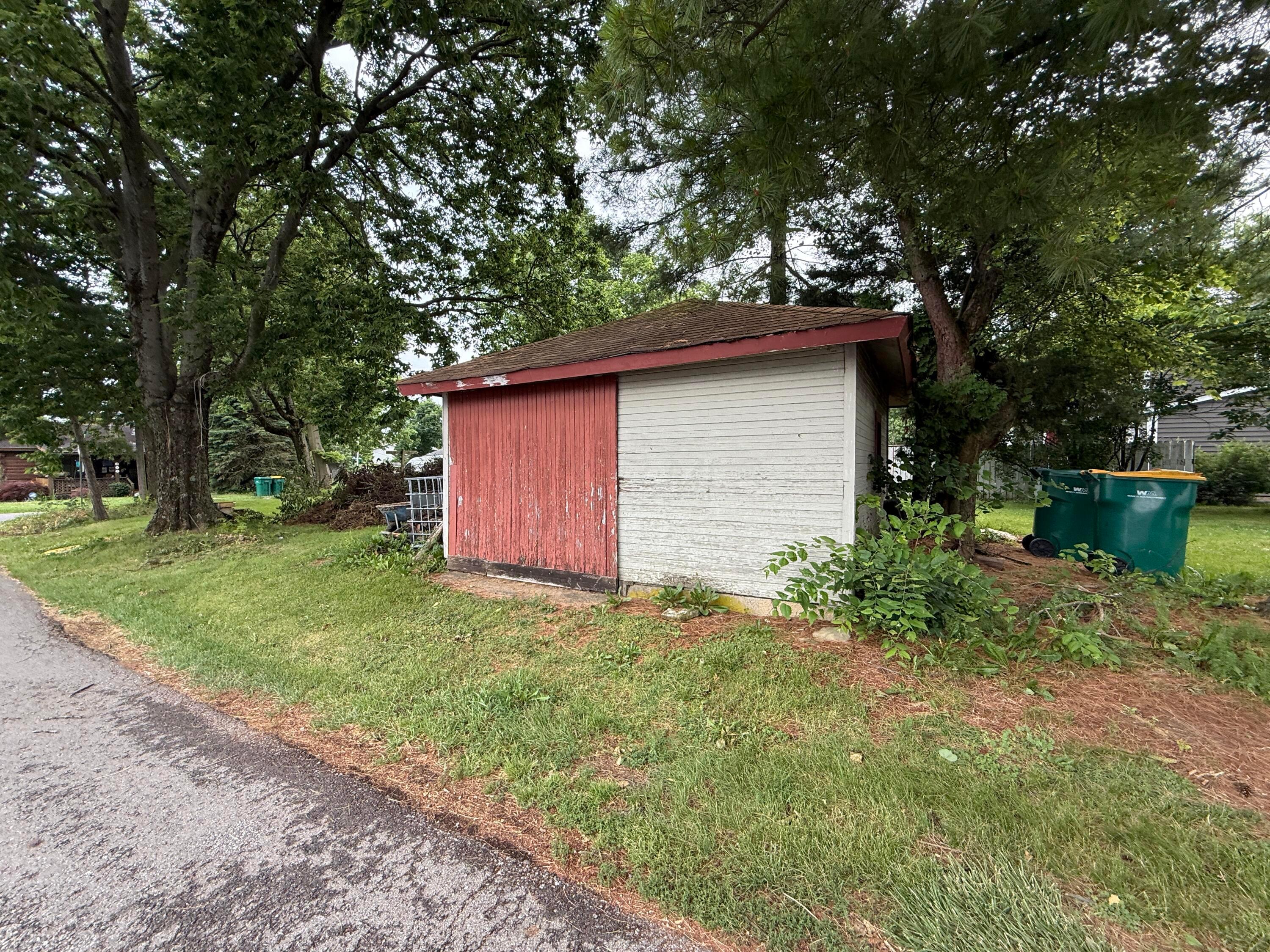 269 W Main Street