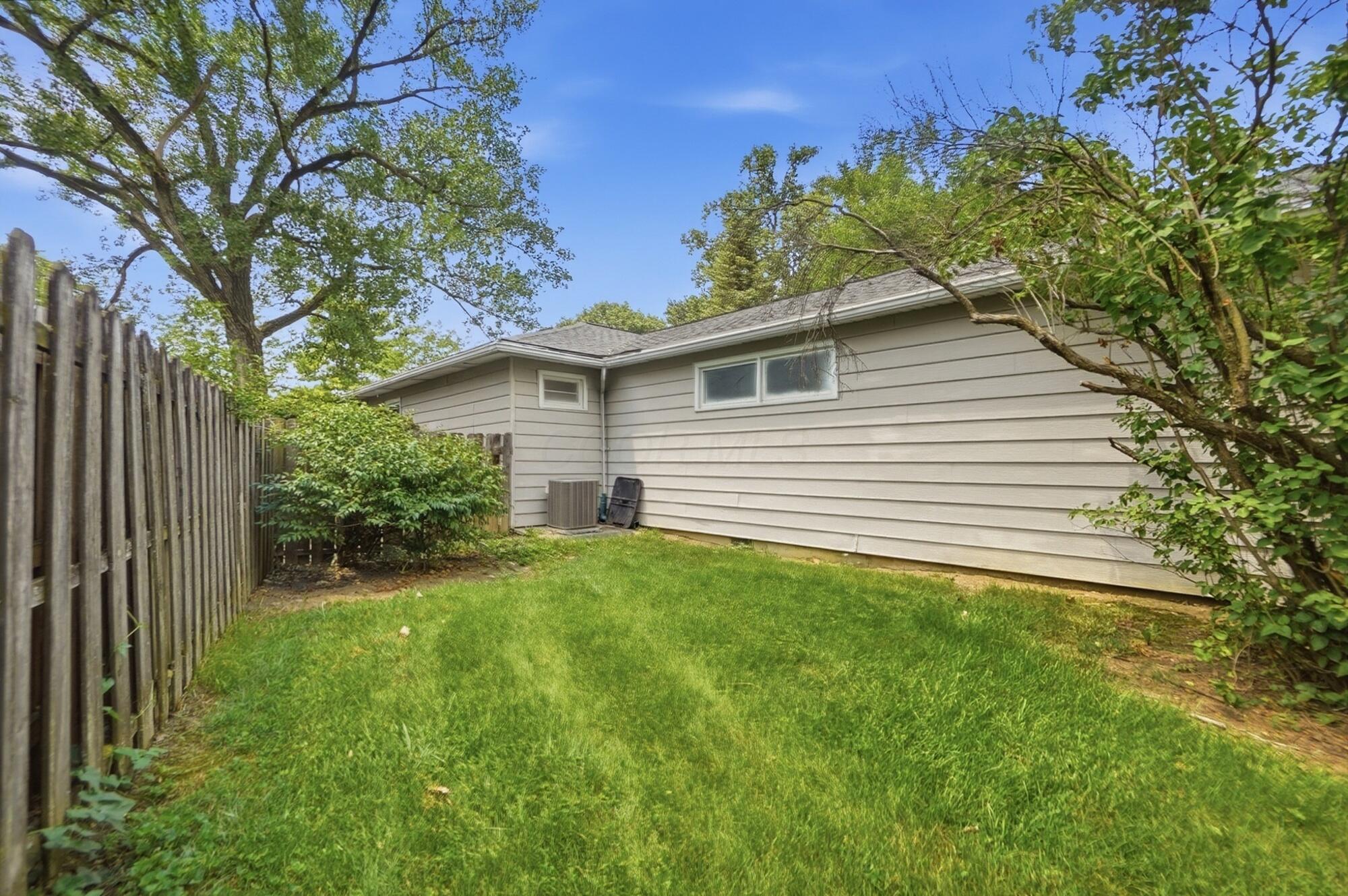 554 Brookside Drive