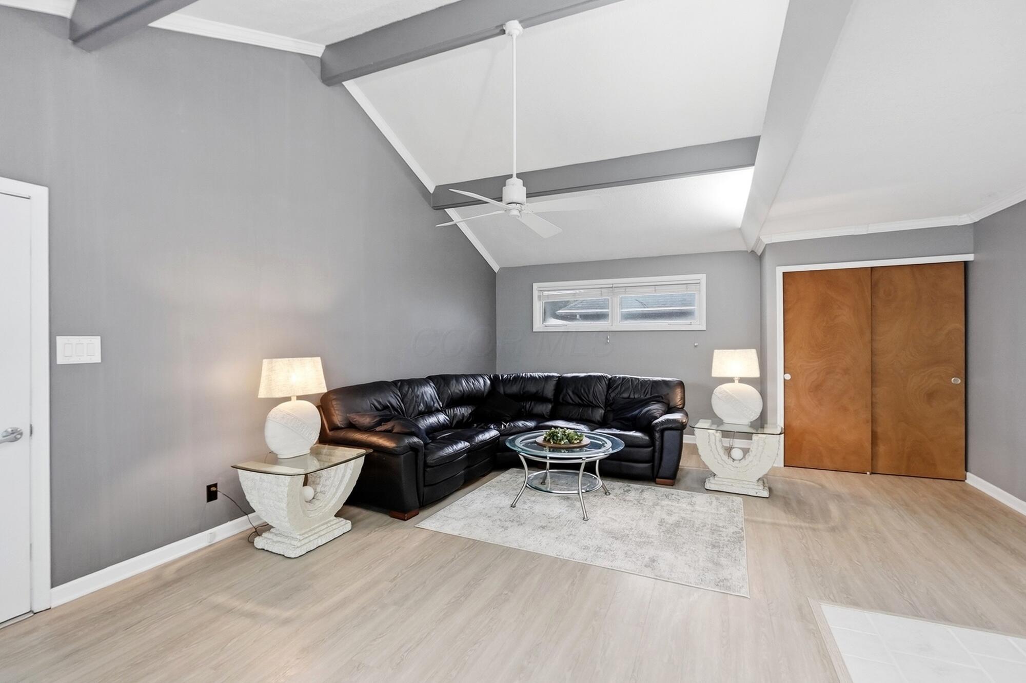 554 Brookside Drive