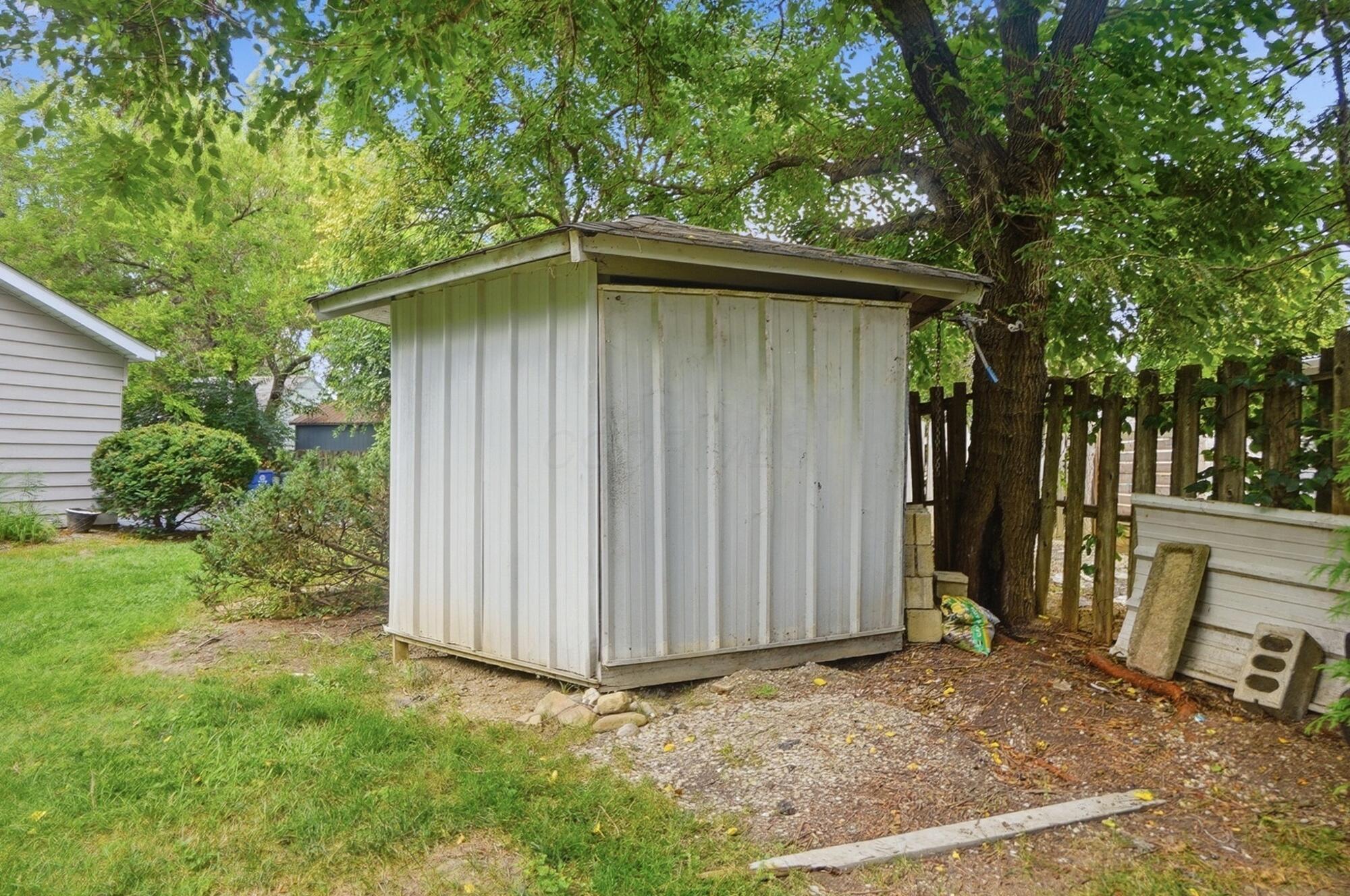 554 Brookside Drive