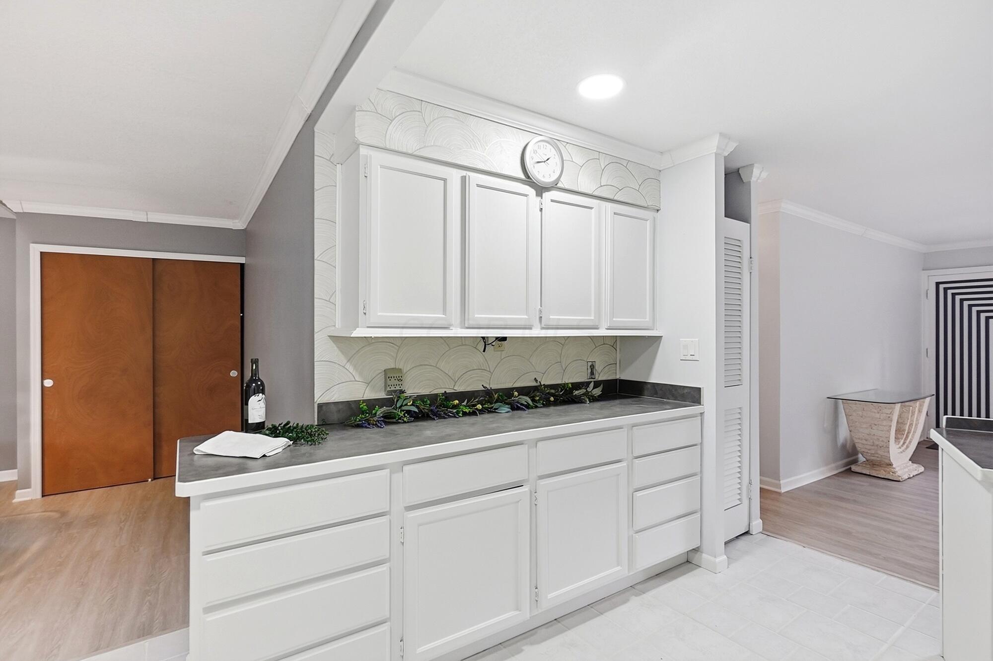 554 Brookside Drive