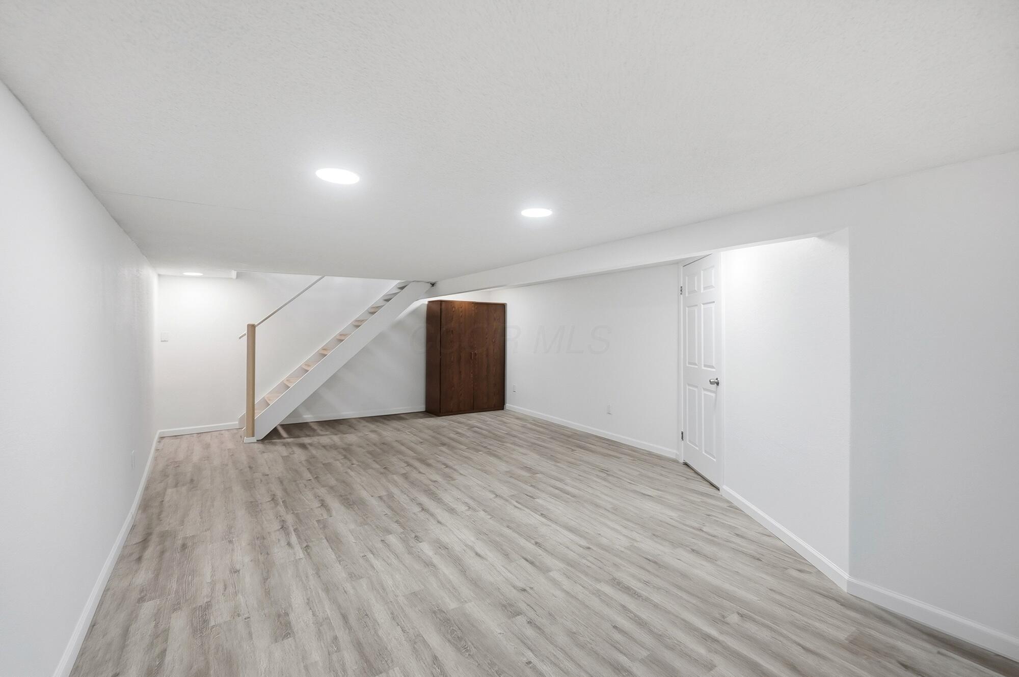 554 Brookside Drive