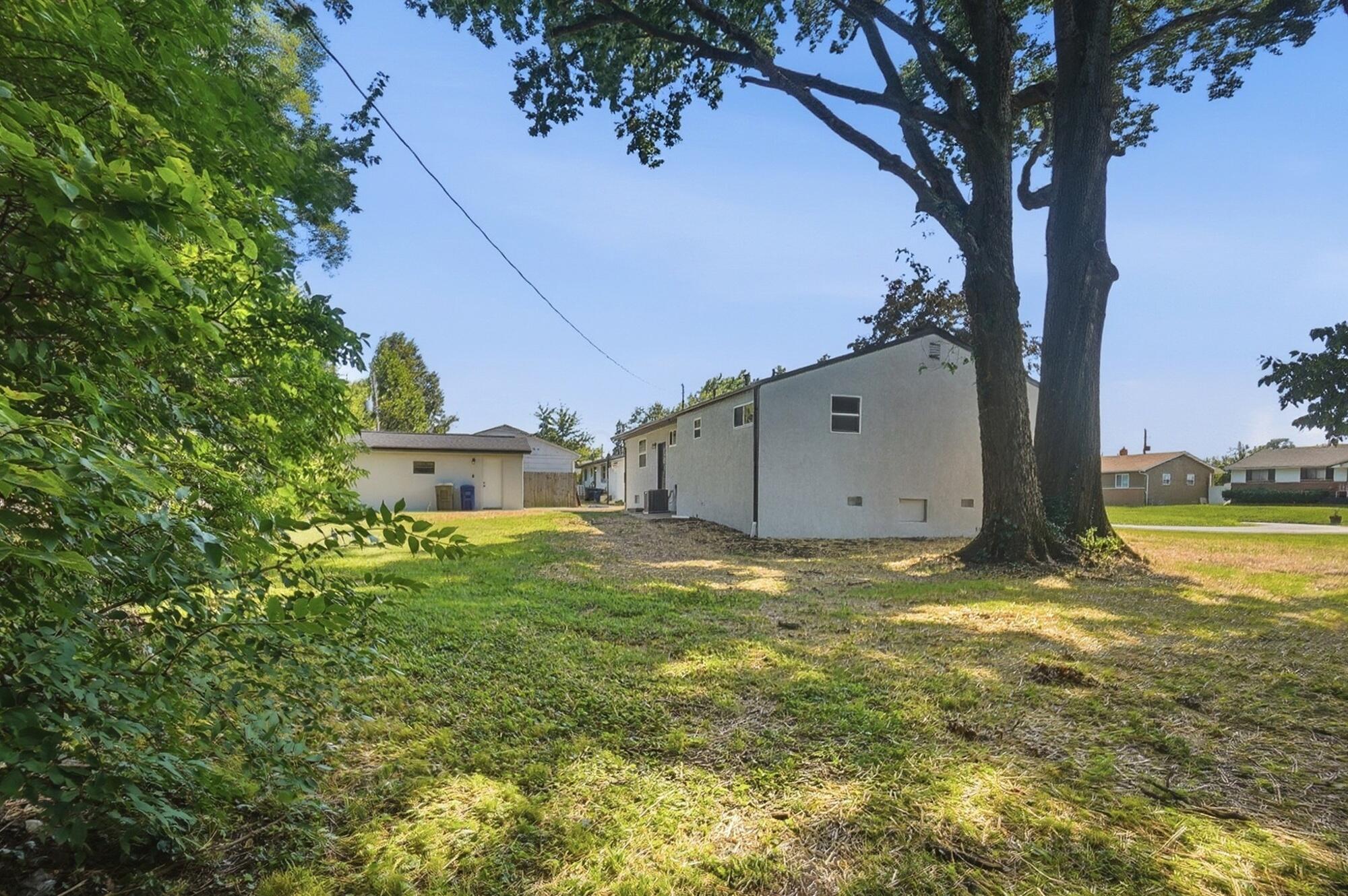 1718 Weiler Avenue