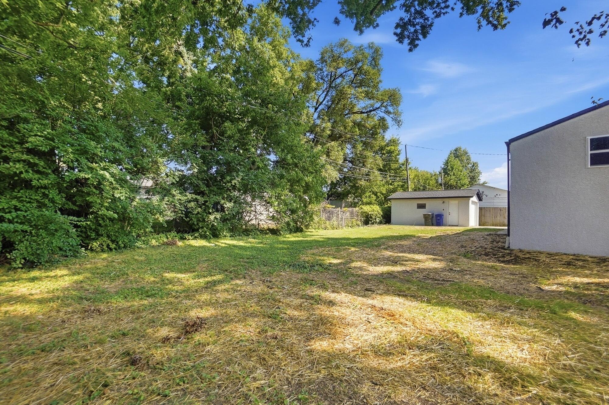 1718 Weiler Avenue