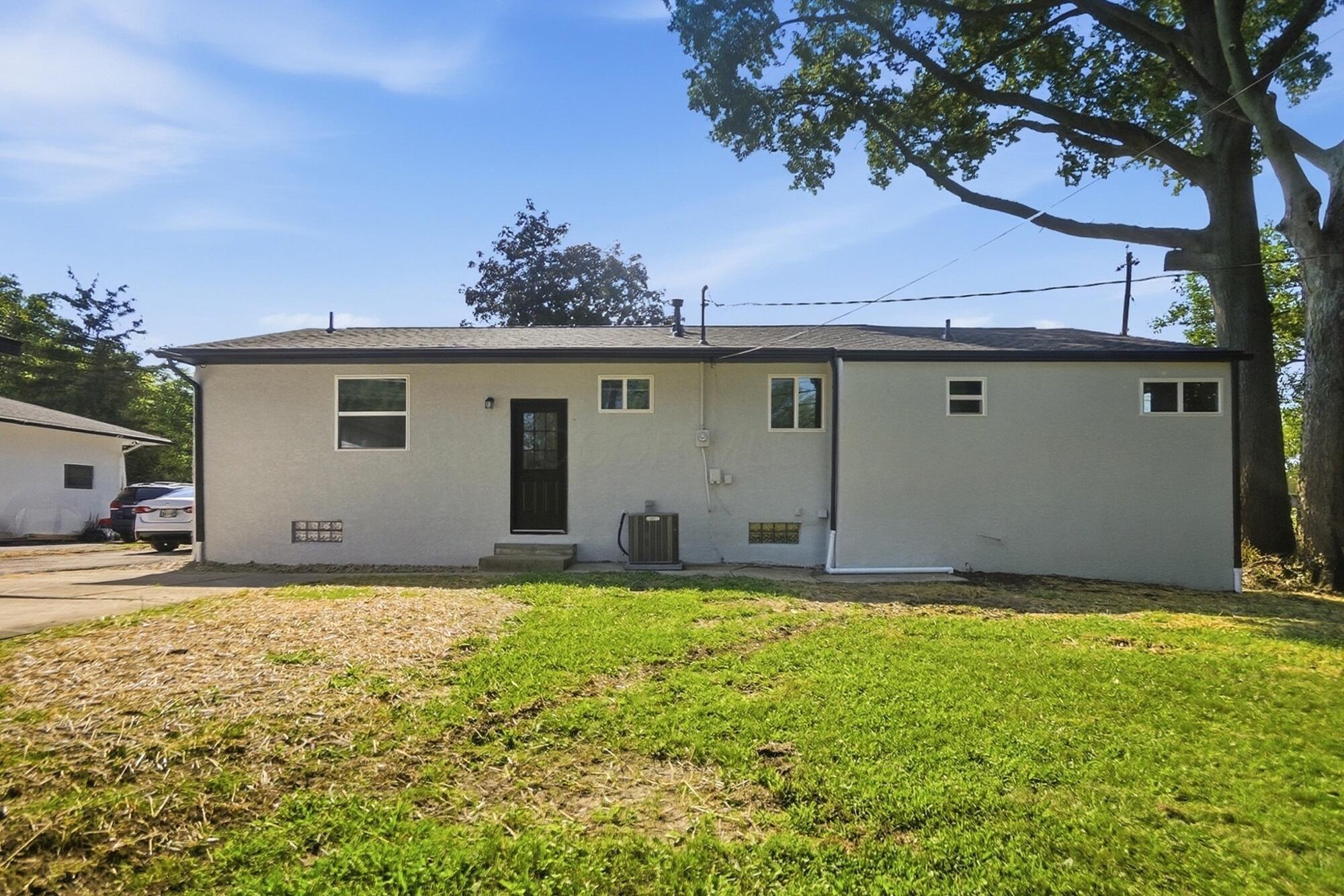 1718 Weiler Avenue