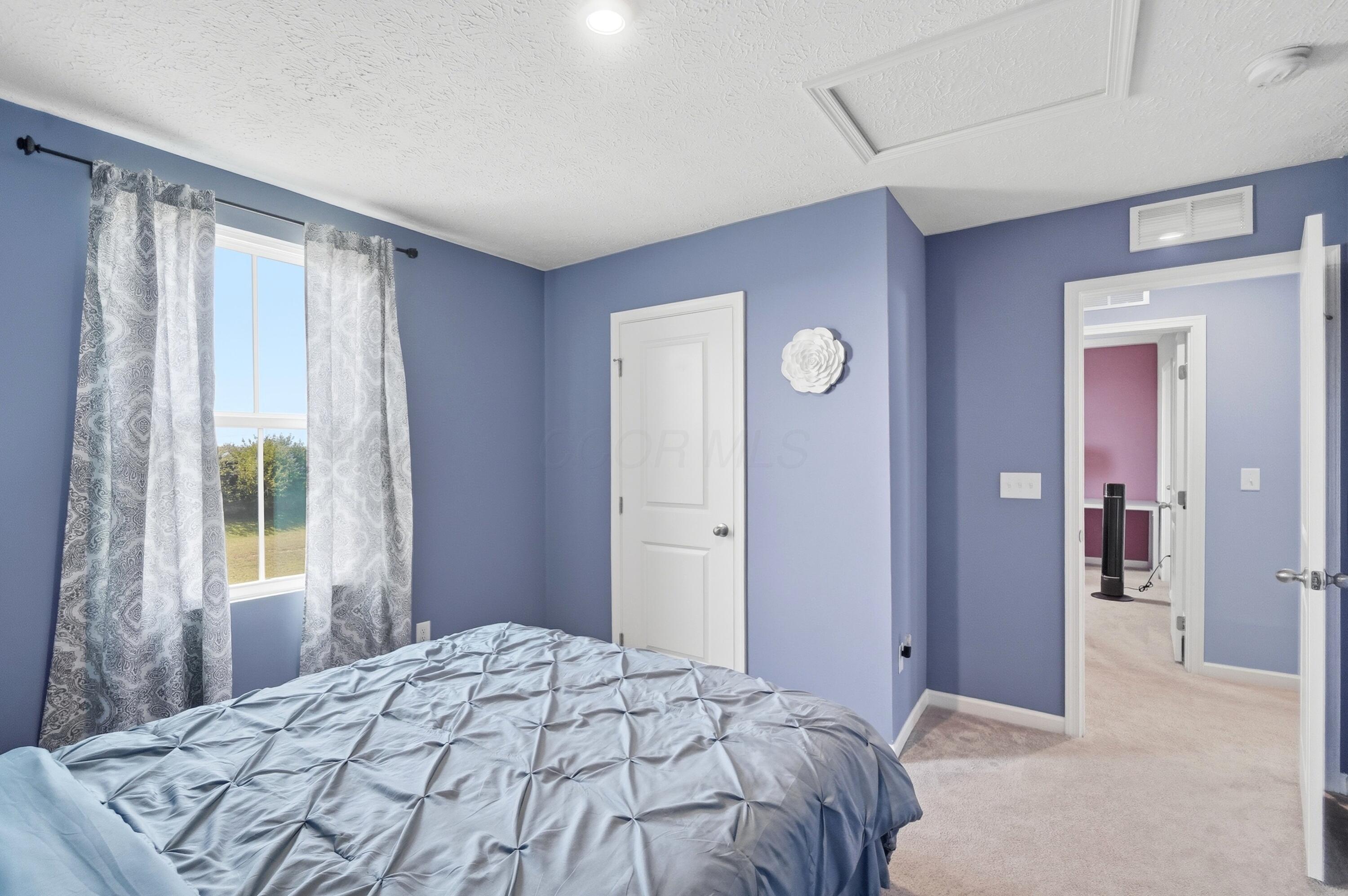 5064 Hayden Crossing