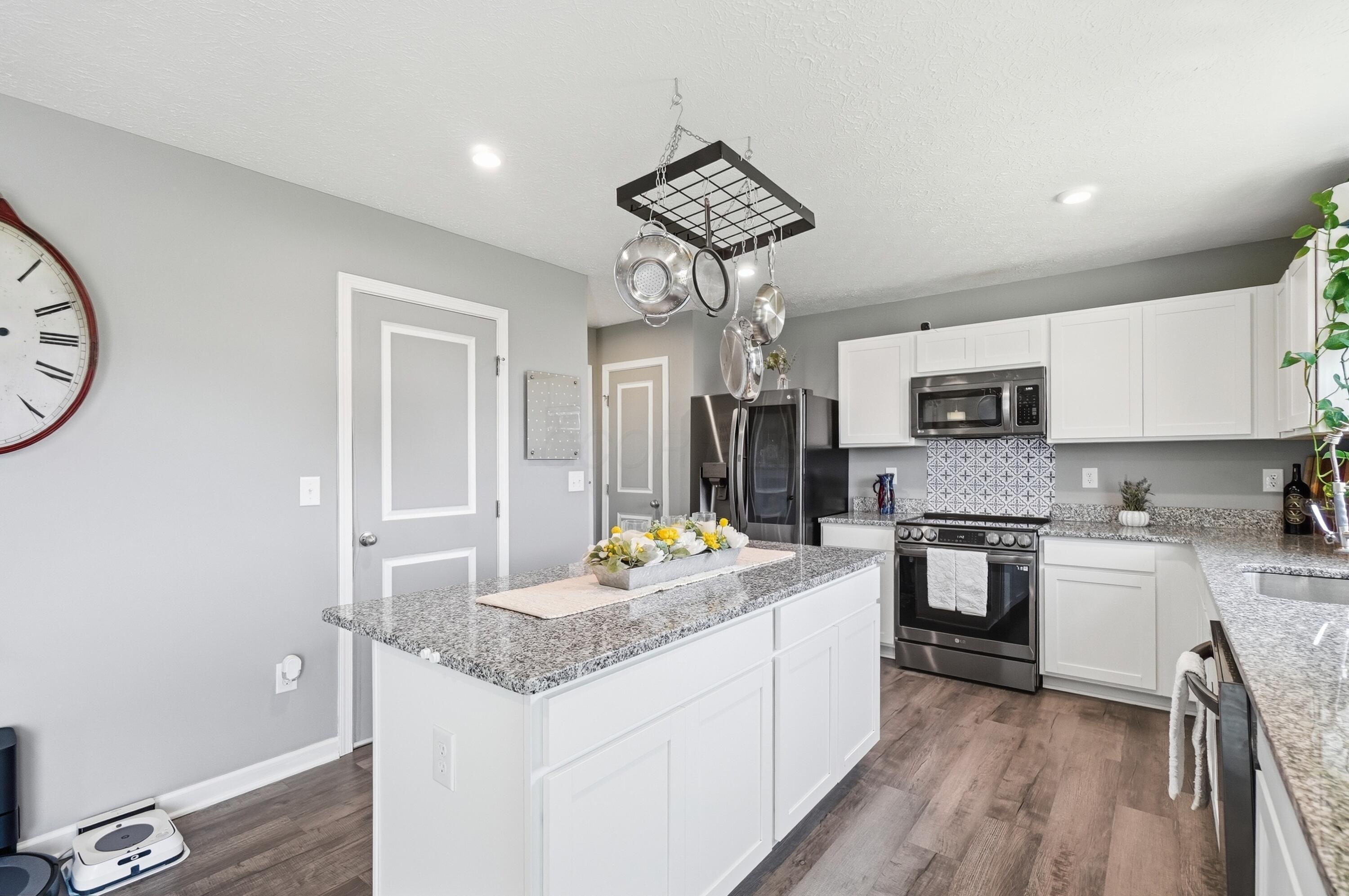 5064 Hayden Crossing