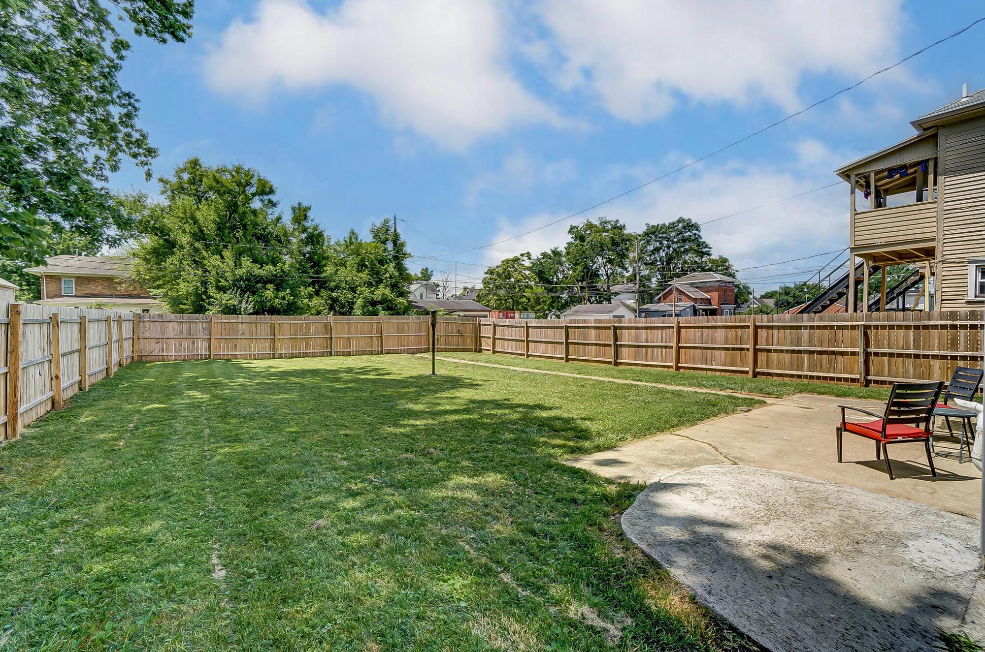 127 E Grand Avenue