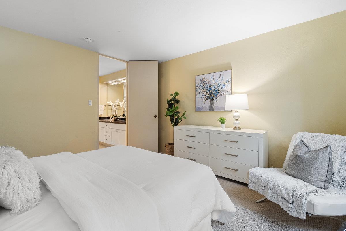 8238 Shelter Creek Lane