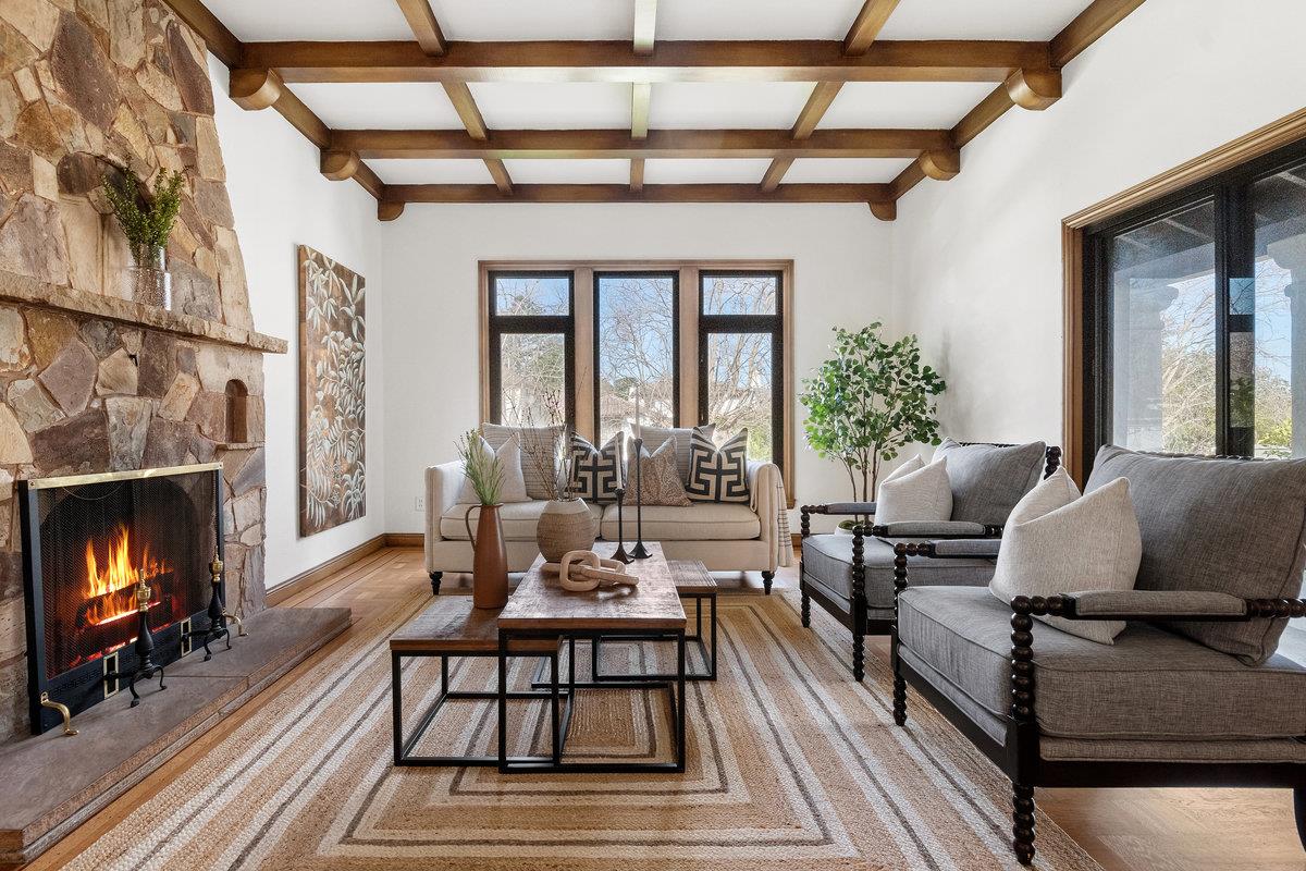 411 Taylor Boulevard