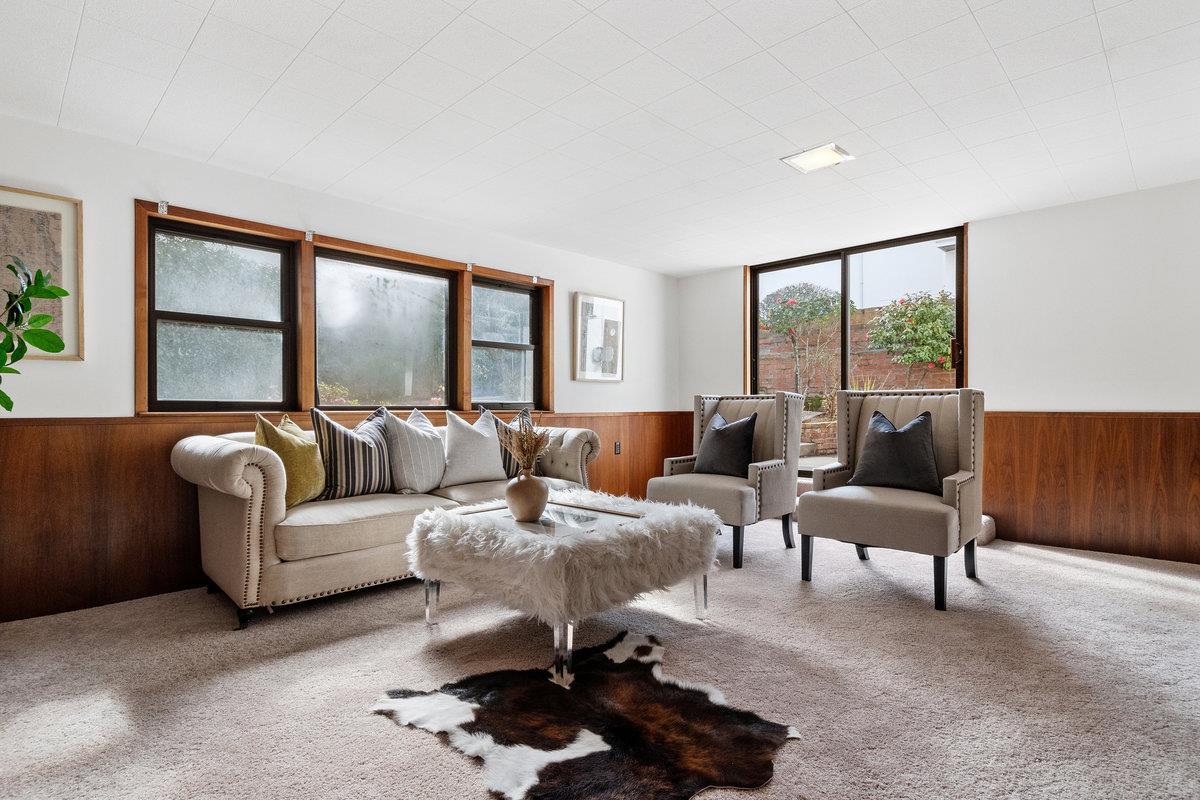 411 Taylor Boulevard