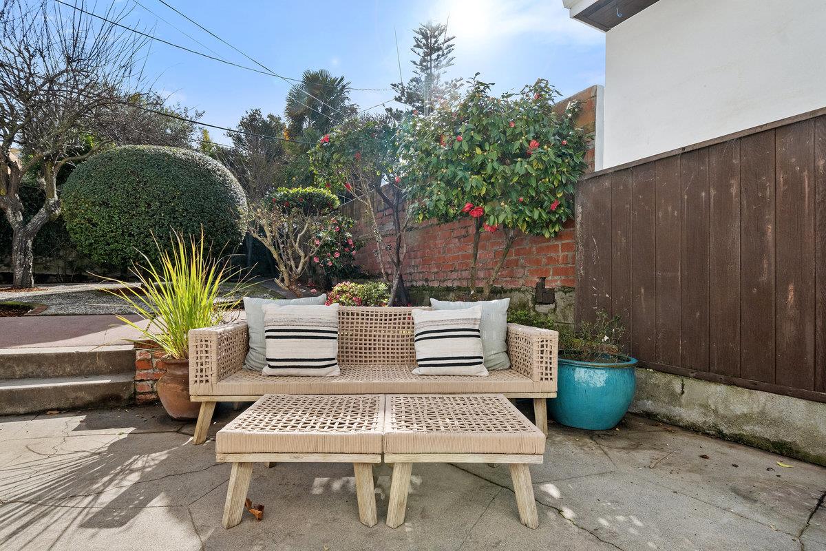 411 Taylor Boulevard