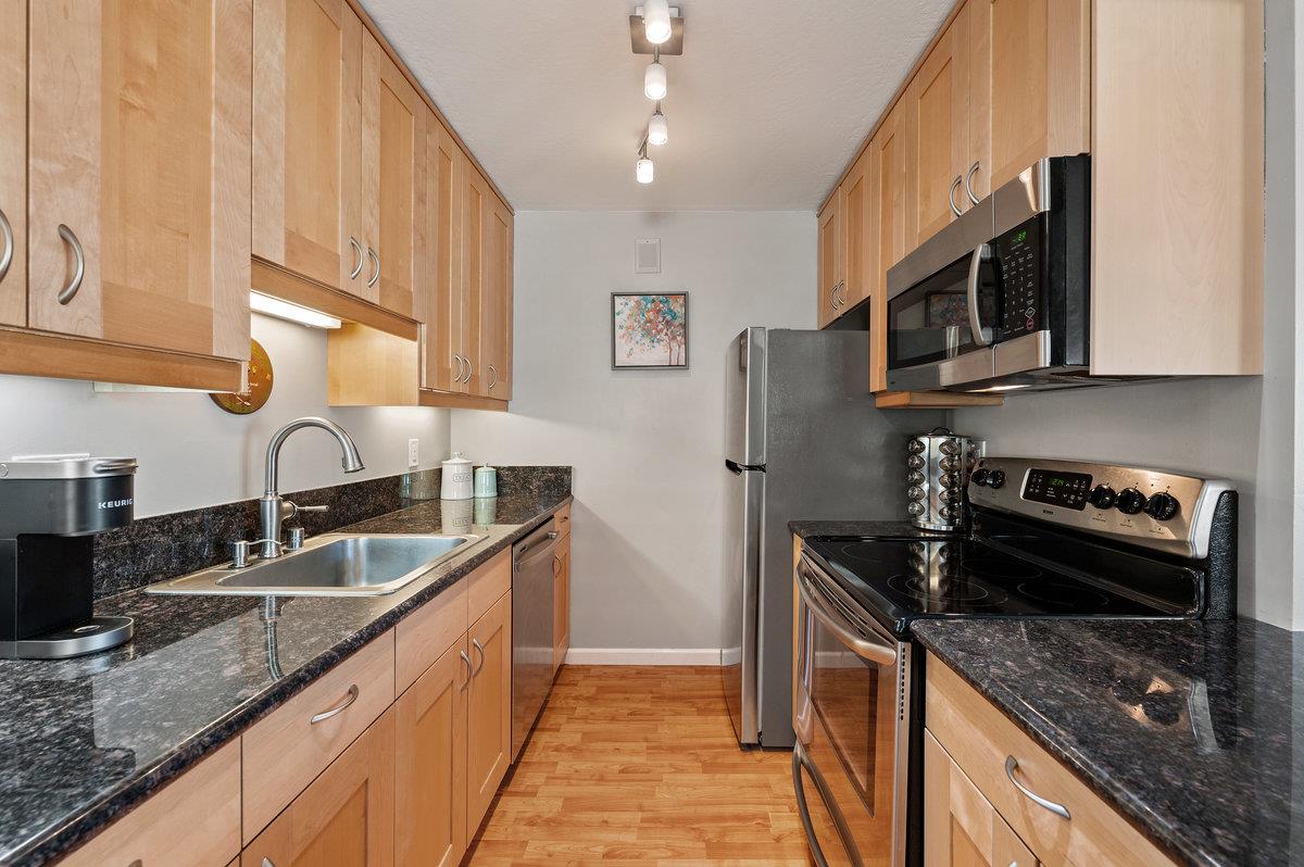 3049 Los Prados Street Unit: 226