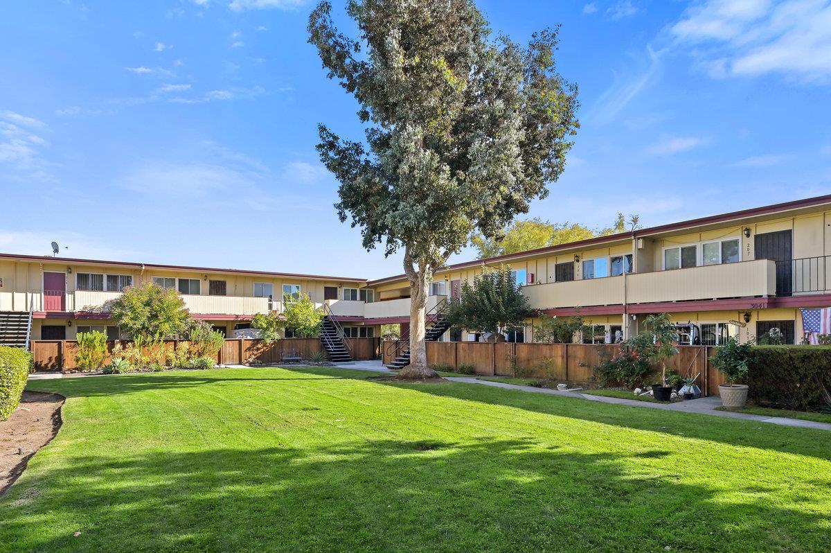 3049 Los Prados Street Unit: 226