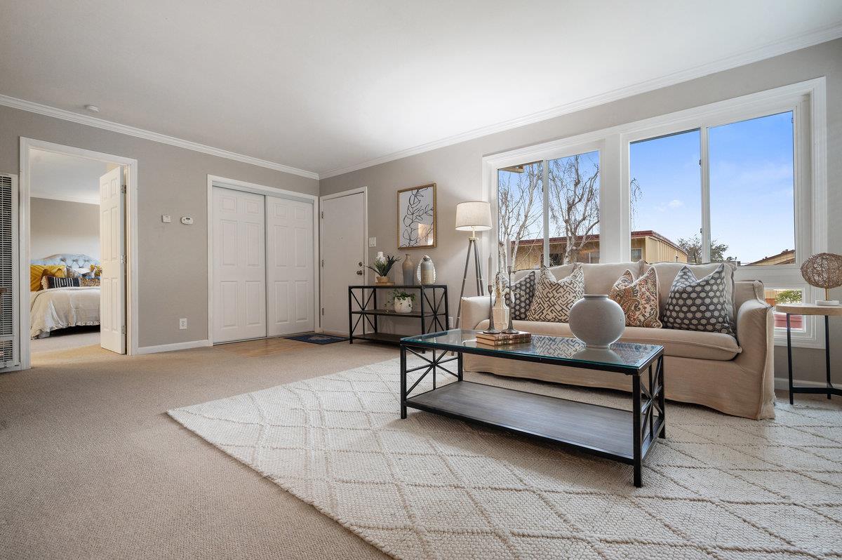 3049 Los Prados Street Unit: 226