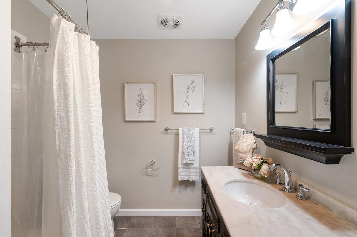 3049 Los Prados Street Unit: 226