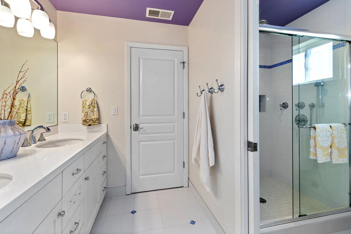 131 Serra CT