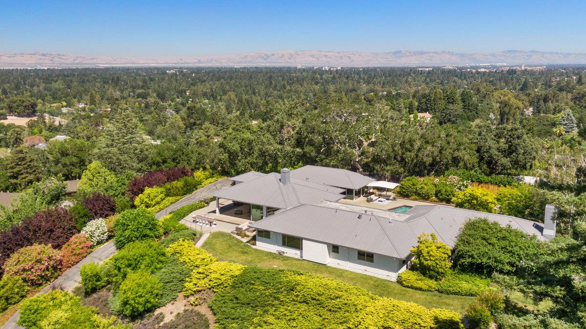 45 Melanie LN