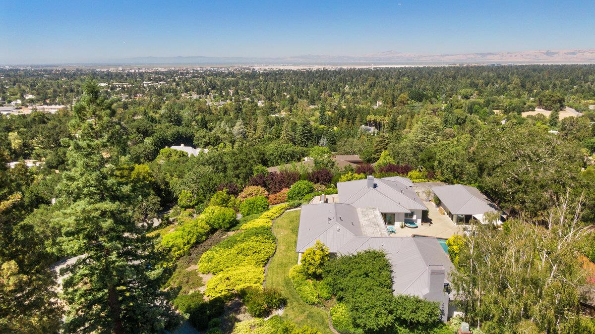 45 Melanie LN