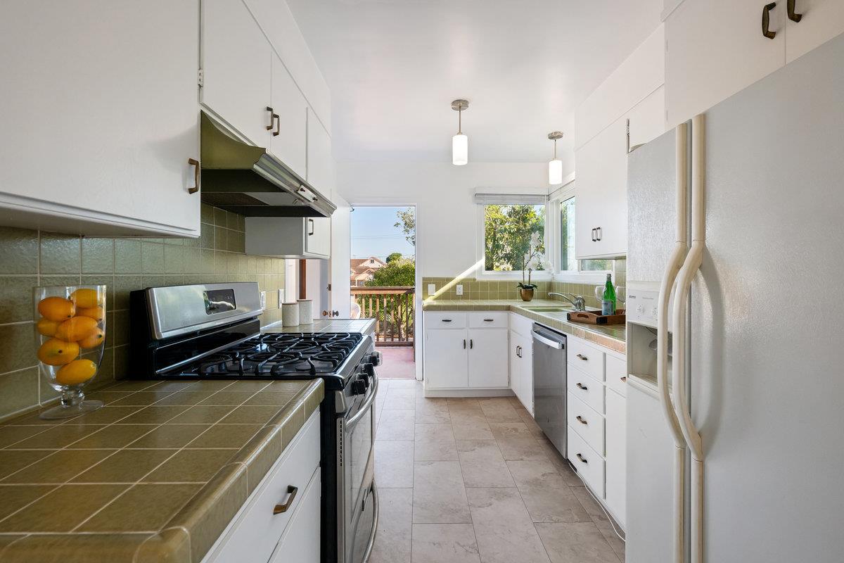 164 San Benito AVE