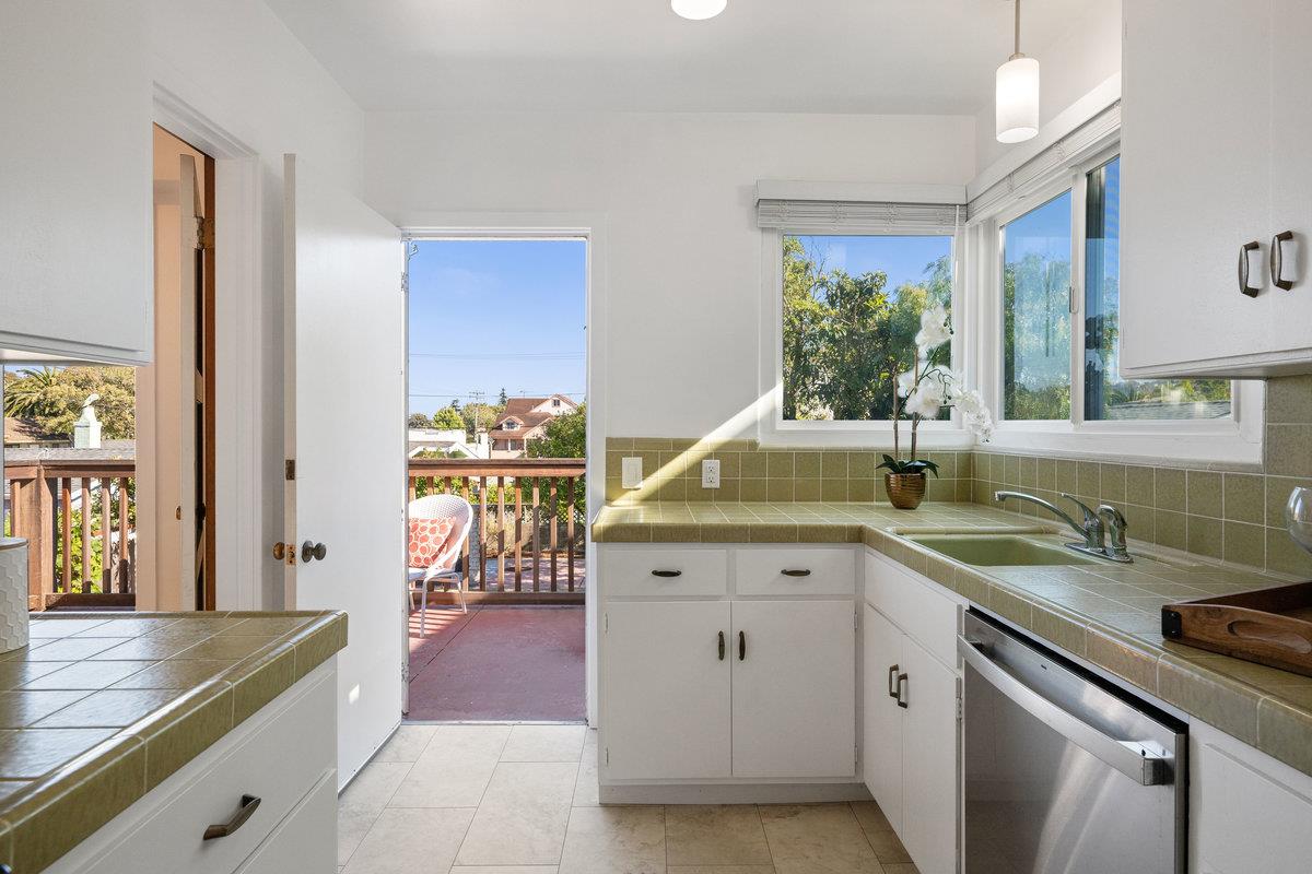 164 San Benito AVE