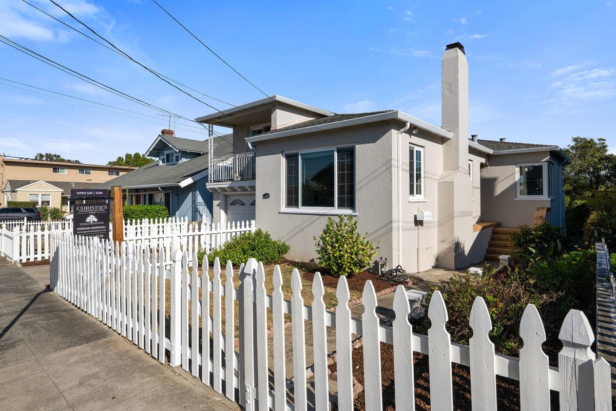 164 San Benito AVE