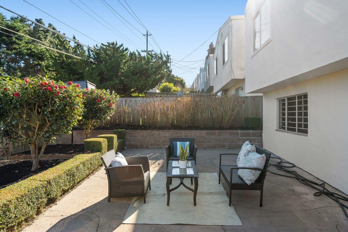 631 Saint Francis BLVD