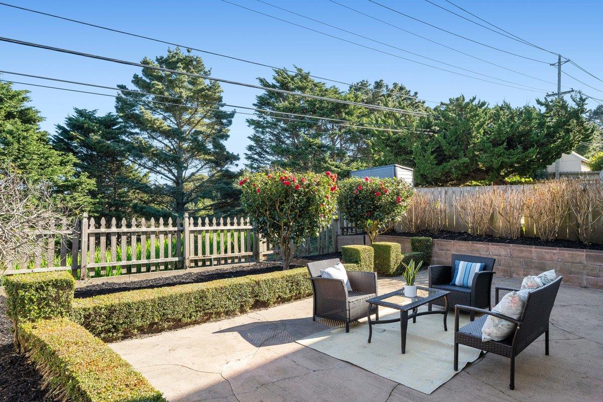 631 Saint Francis BLVD