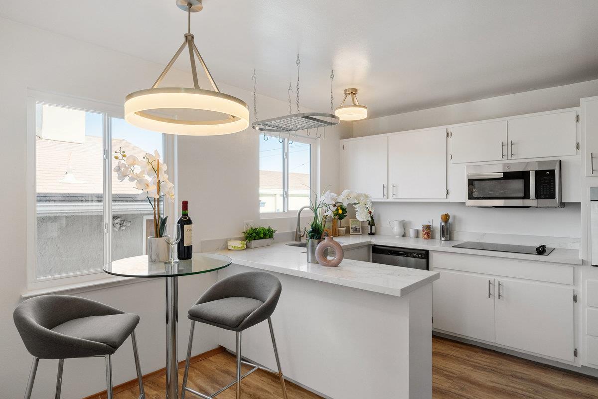 631 Saint Francis BLVD