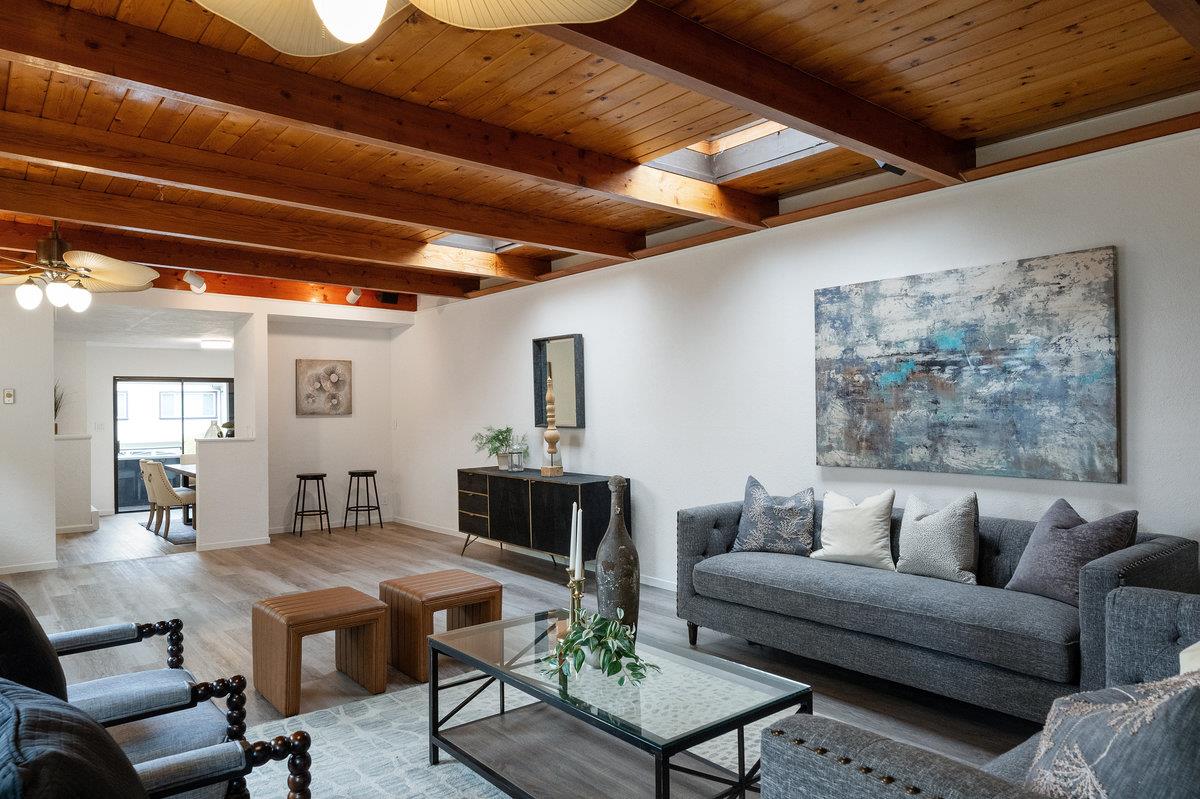 381 Lowell AVE
