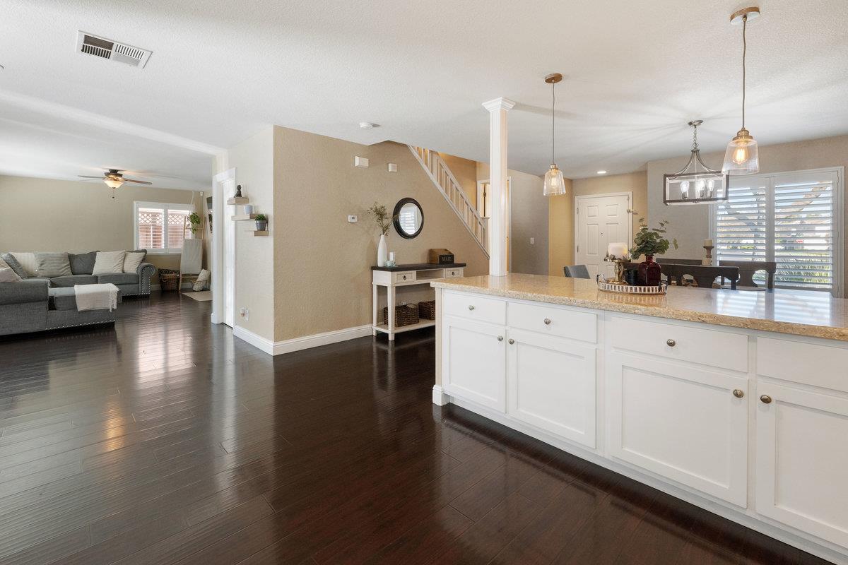 920 Dolores CT