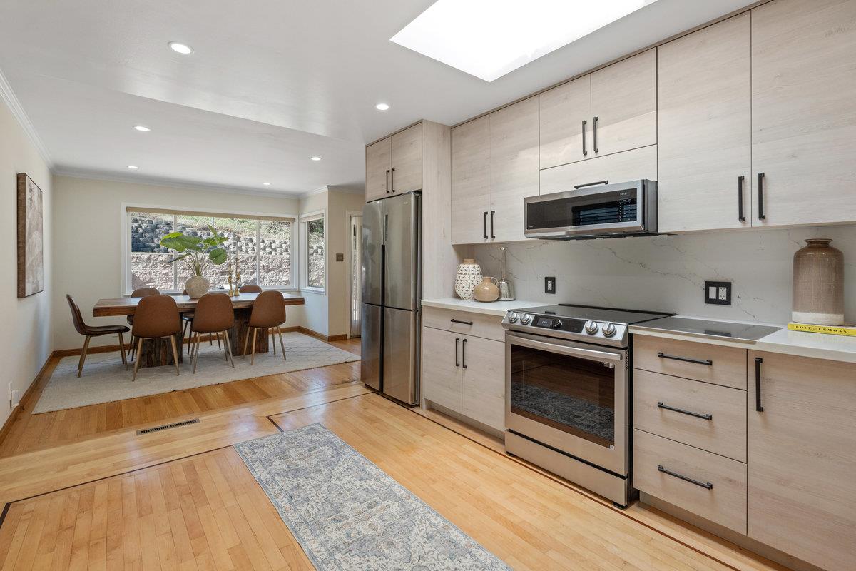 126 Piedmont AVE